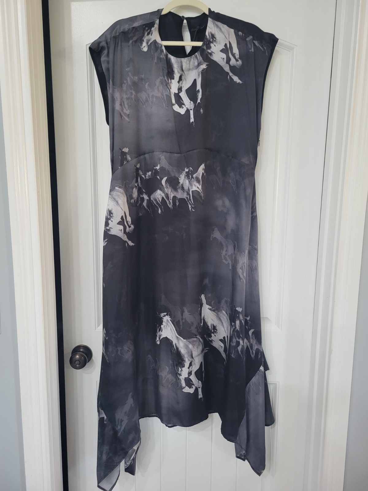 AllSaints Silk Chiffon Horse Print Midi Shift Dress Black Gray White Size US 10