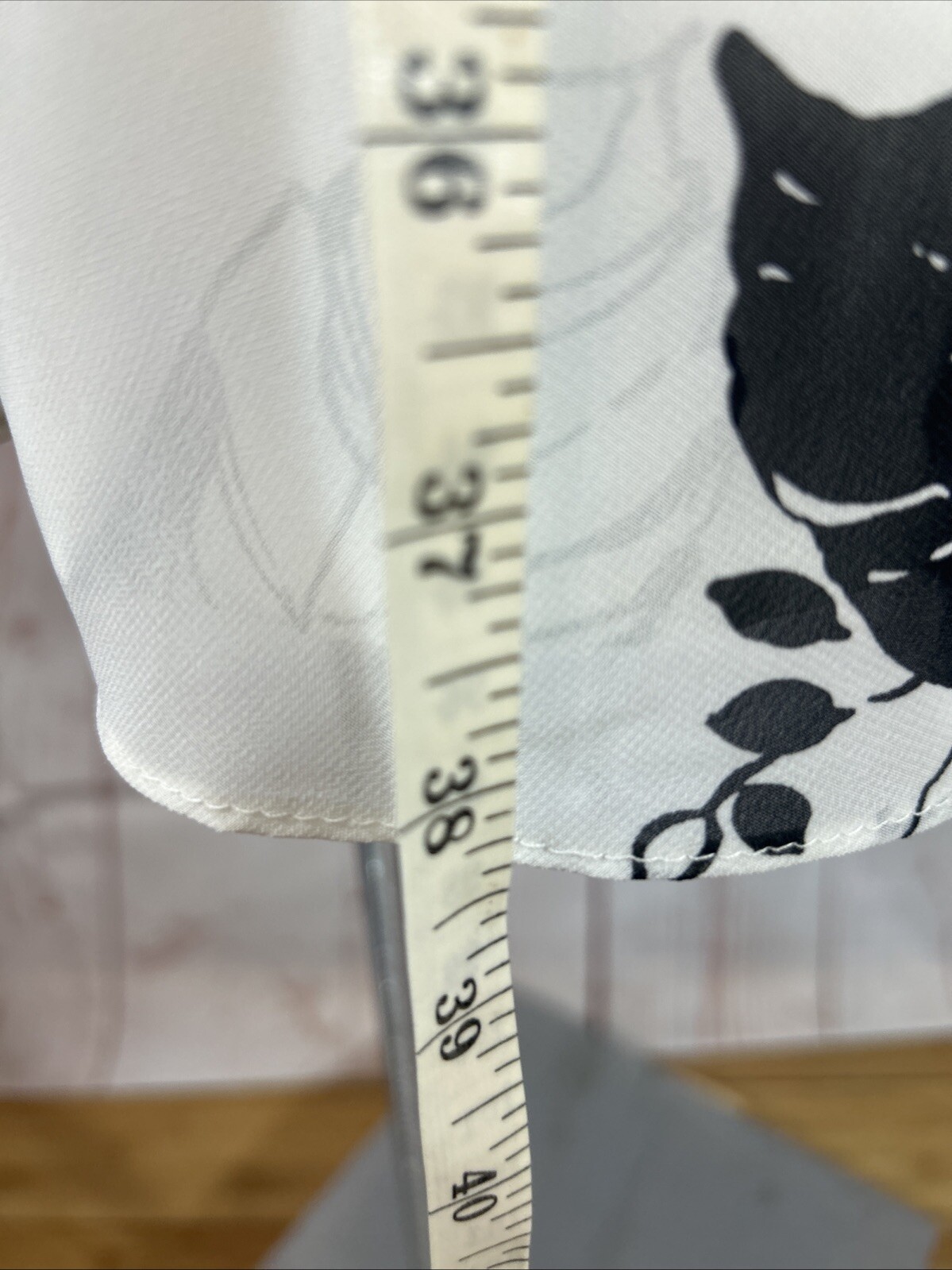 WHBM White Black Floral Print Halter A-line Dress Size 4 Lined Hidden back Zip