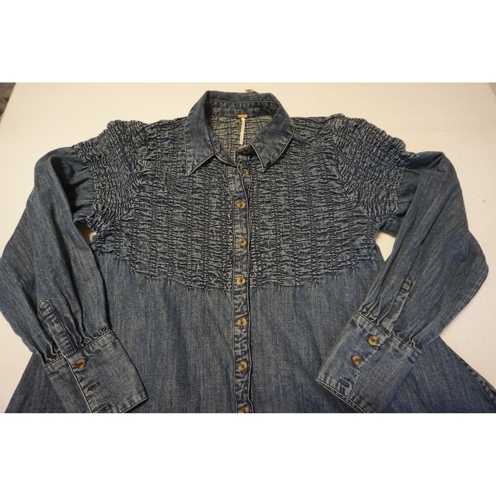 Free People Smocked Denim Button Down Mini Dress Medium Wash Blue Boho XS