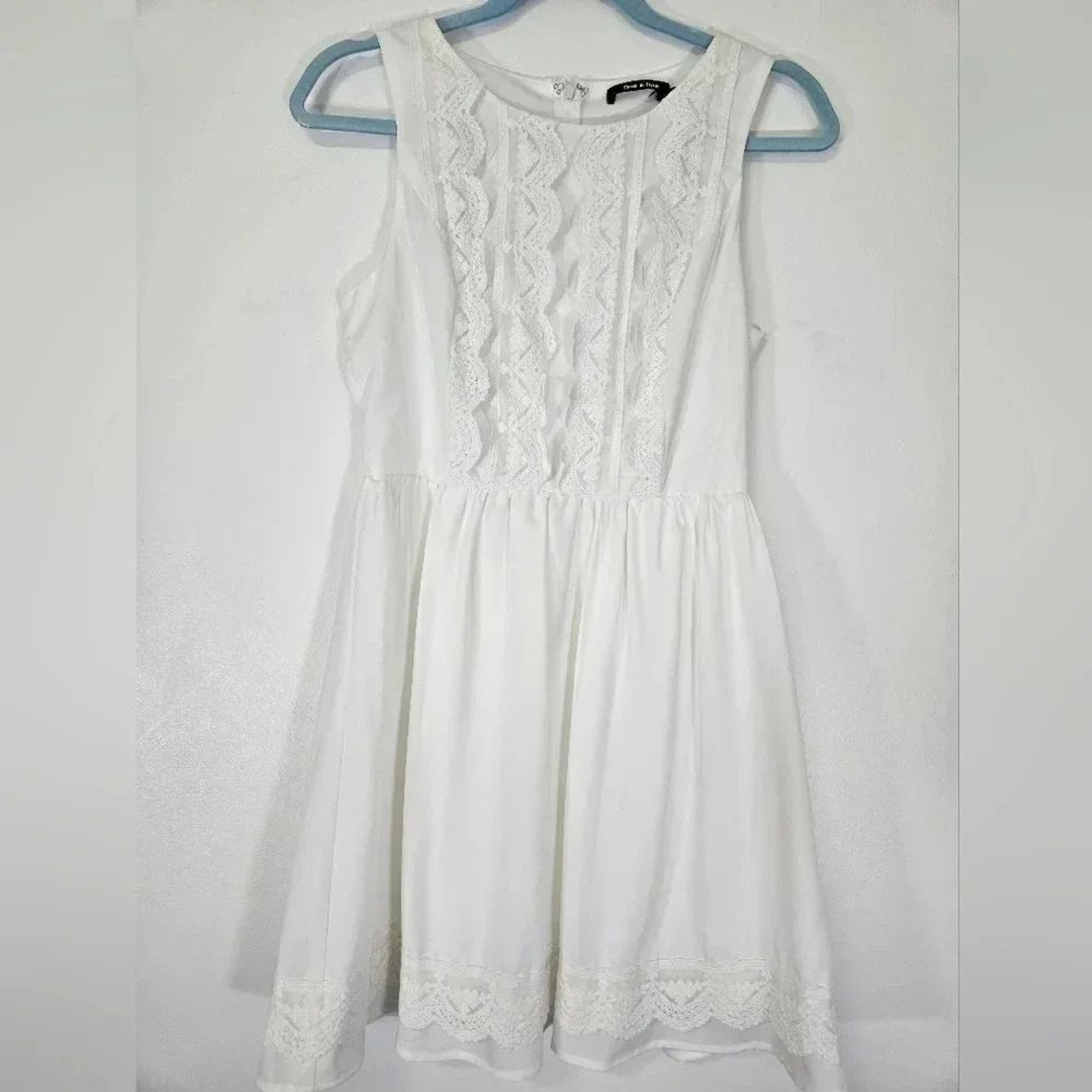 Doe & Rae White Lace Trimmed Sleeveless Fit Flare Dress Size S