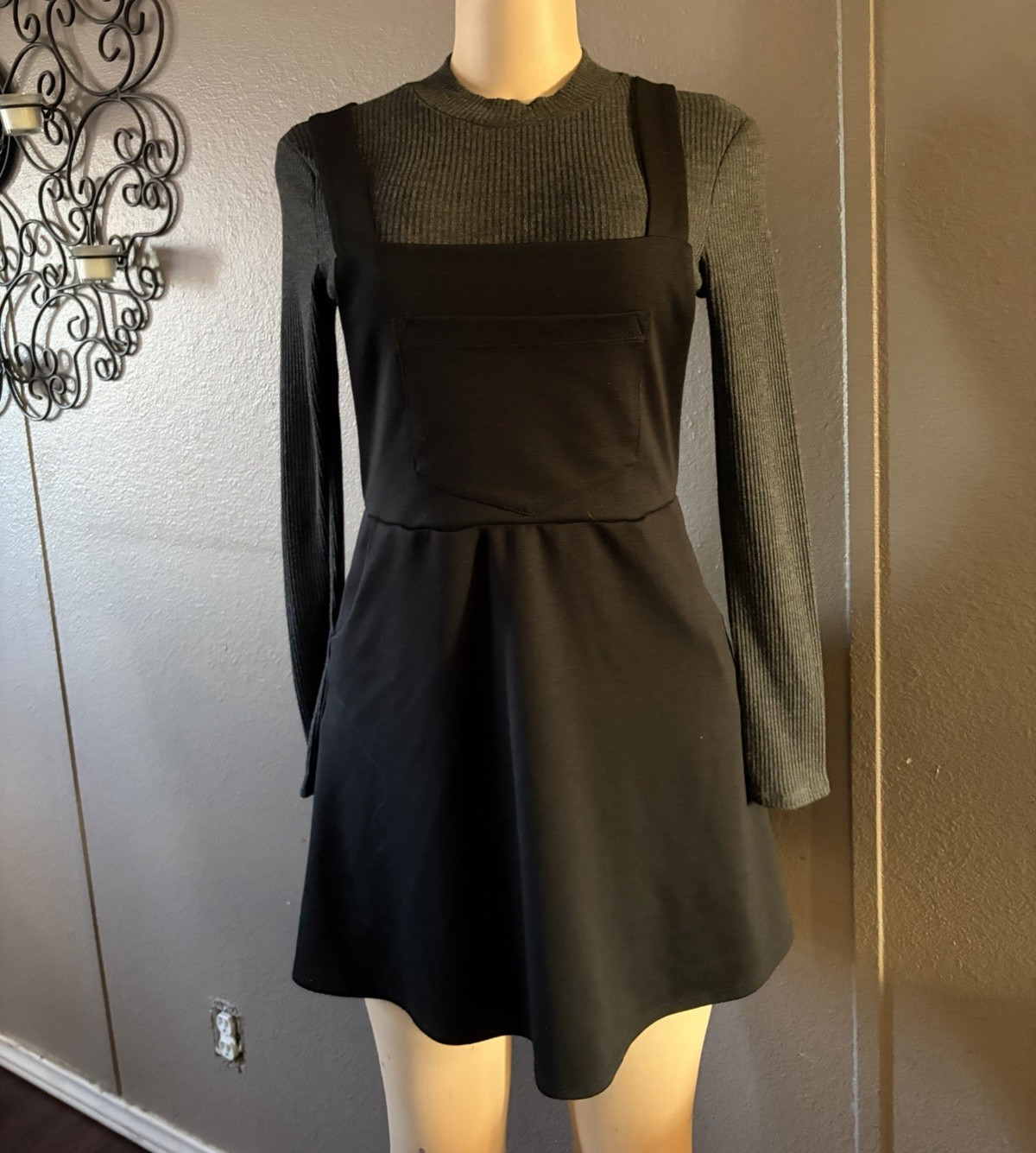 One Clothing Black/Gray Knit Pinafore Skater Dress Crew Neck Pocket M
