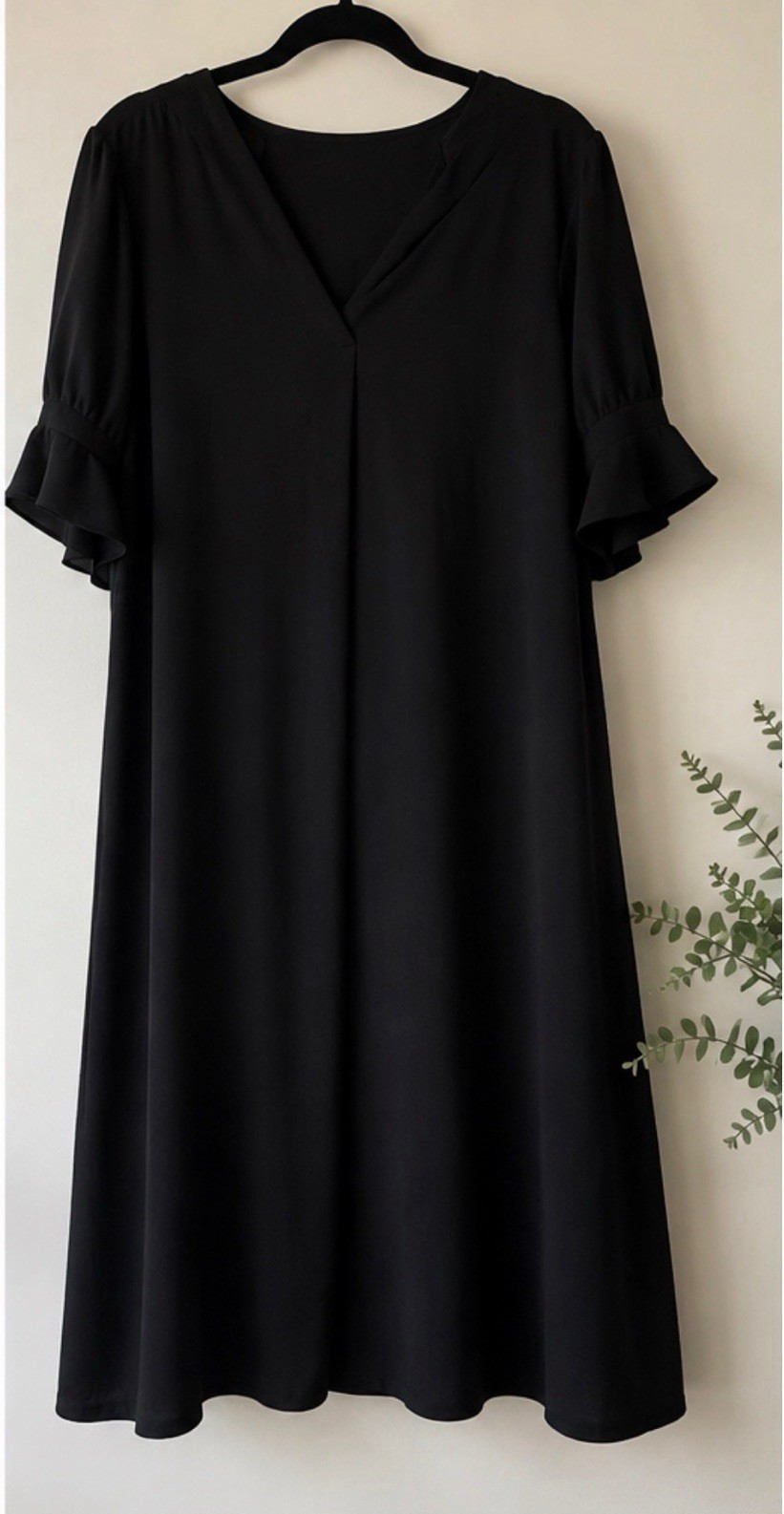 Women’s Black Solid V-Neck Shift Midi Dress XL Short Ruffle Sleeve