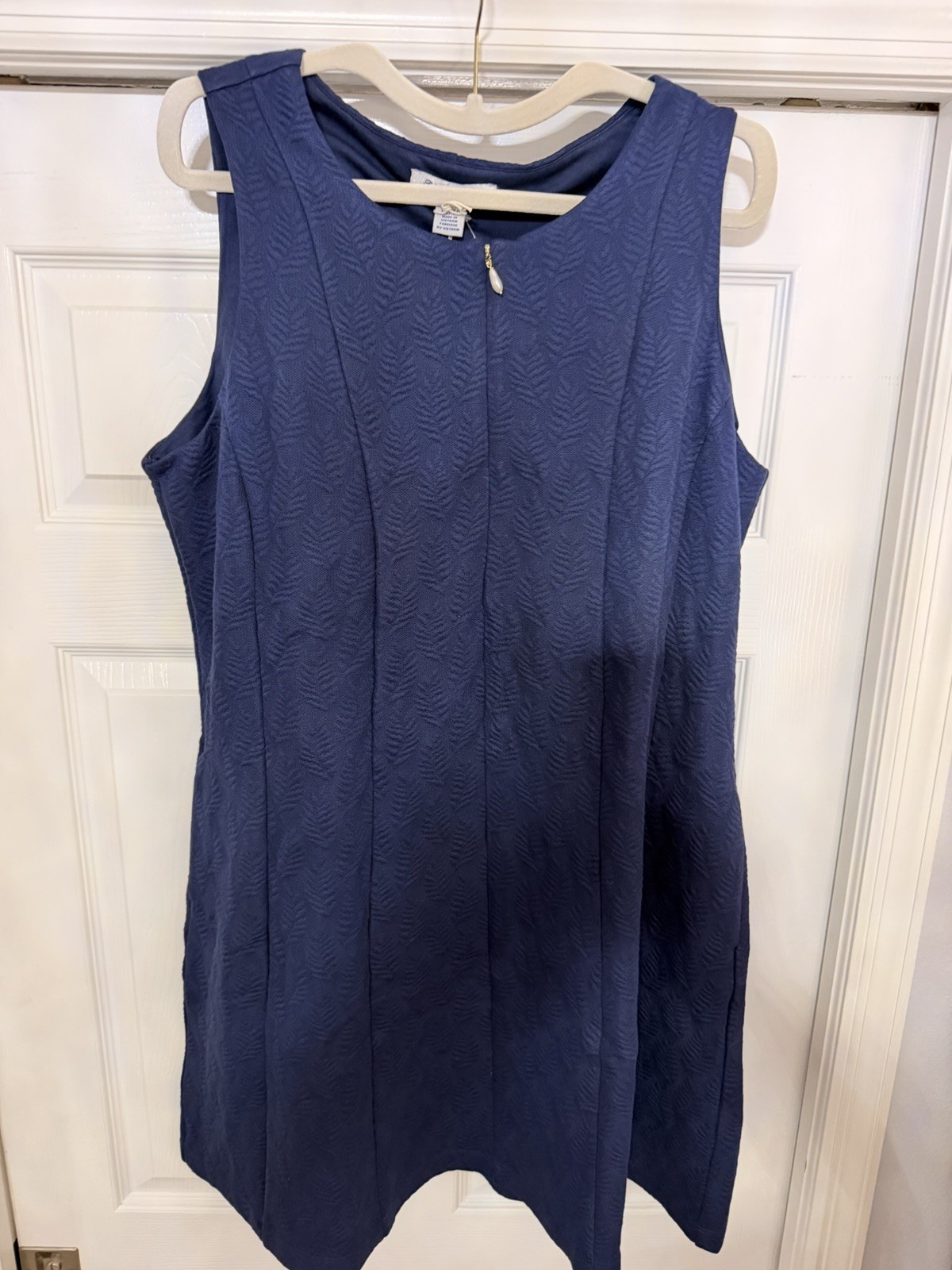 Tommy Bahama fit & flare Darcy Jacquard size LXL dress – New w tags. MRSP $178