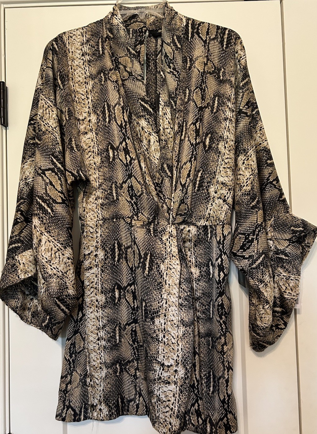 NWT Storia Size Small Snakeskin Dress Mini 3/4 Sleeve Ruched At Waist Party Boho