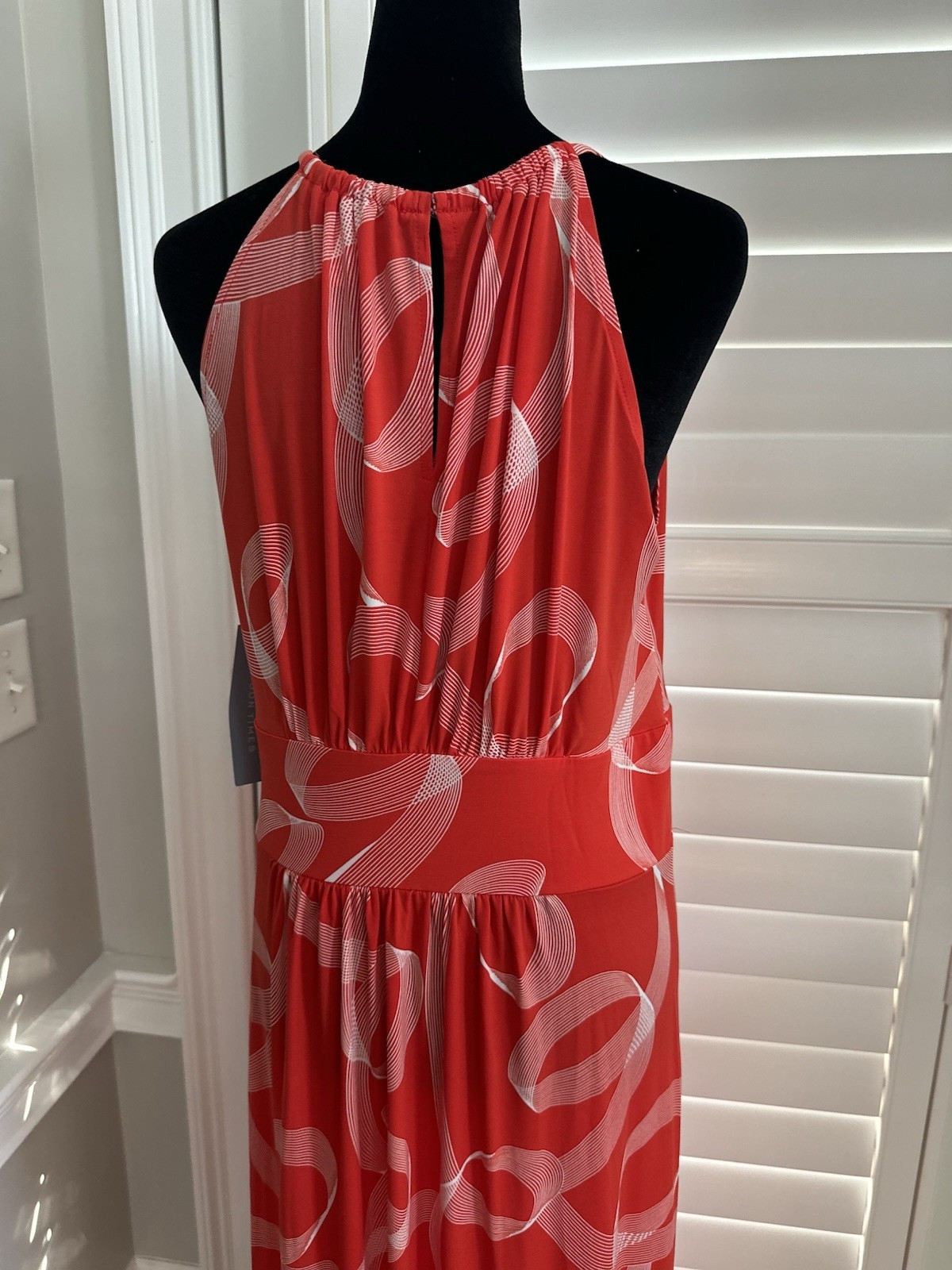 NWT Elegant Red / White Halter Maxi Dress by London Times SIZE 14 MSRP 89.00