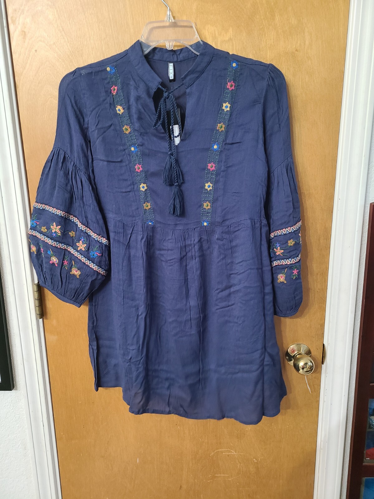 The Fix Blue Embriodered Floral Tasseled Tunic Rayon Mini Dress Size 8, NEW $299