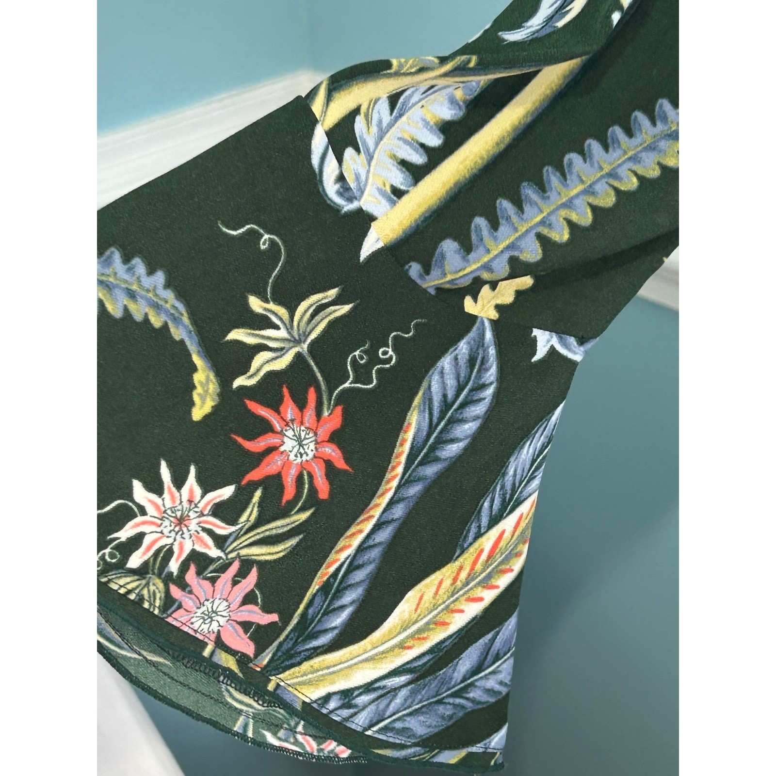 Ann Taylor Tropical Botanical Flamingo Print Bell Sleeve Fit Flare Dress Green 8