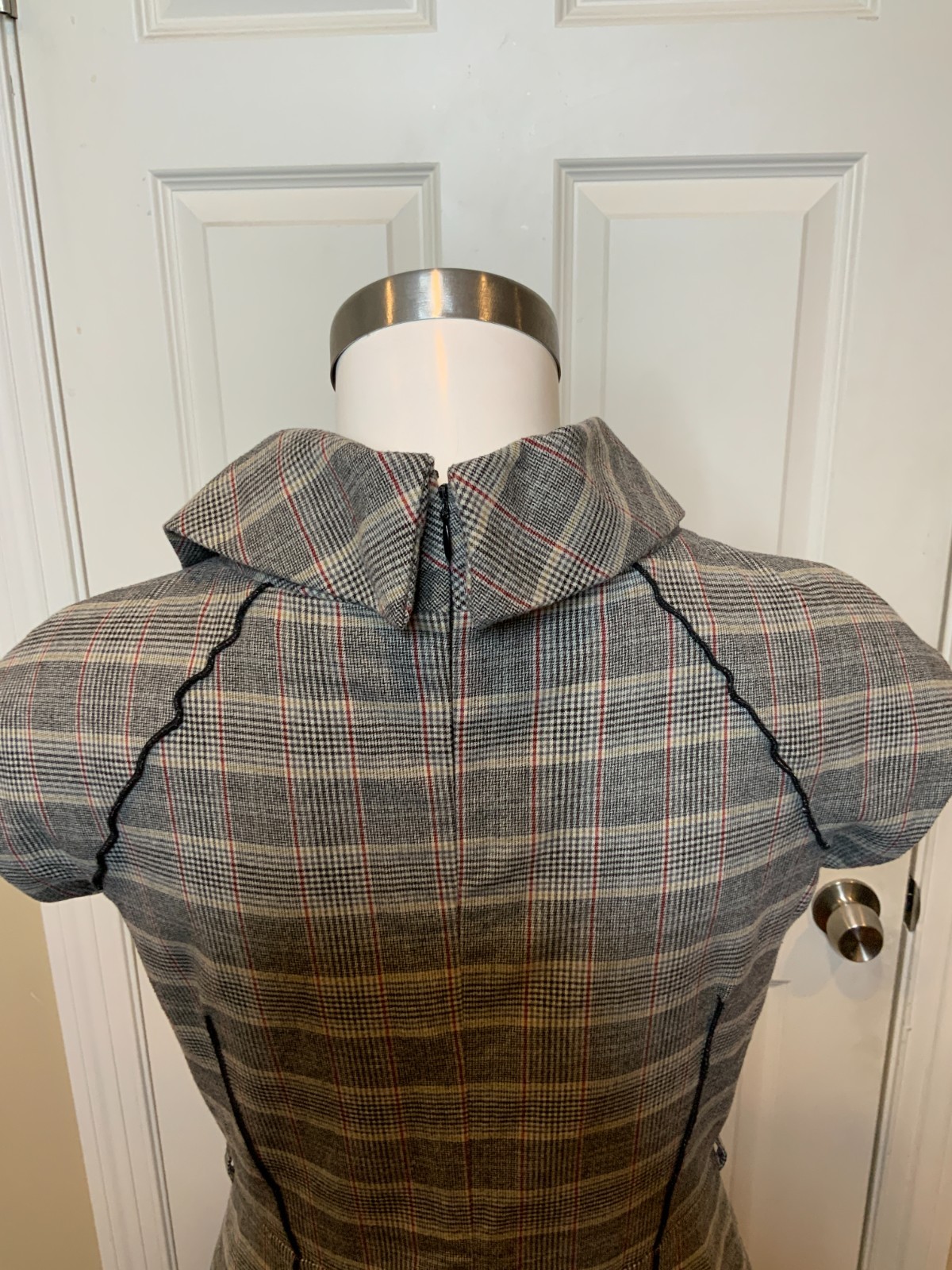 Purification Garcia Gray Houndstooth Check Bow Neck Shift Dress, Size 8 | 40