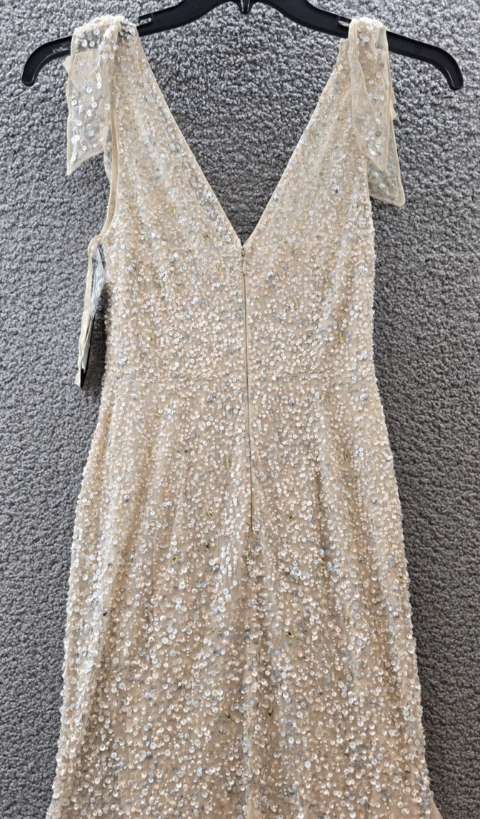 Aidan Mattox Beaded Bow-Shoulders Godet Gown Women’s 2 Champagne Zipper Closure