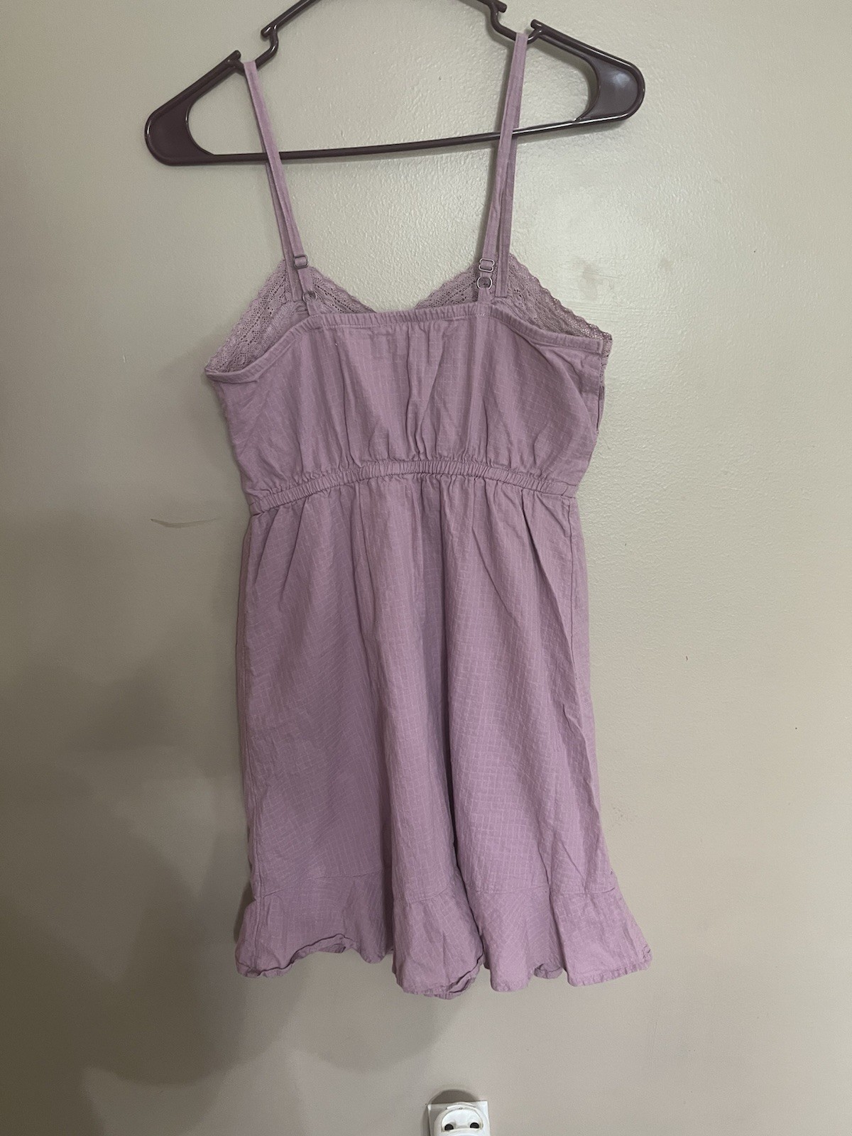 SO Purple Solid V-Neck Spaghetti Strap Lace Trim Lined Short Sundress XS