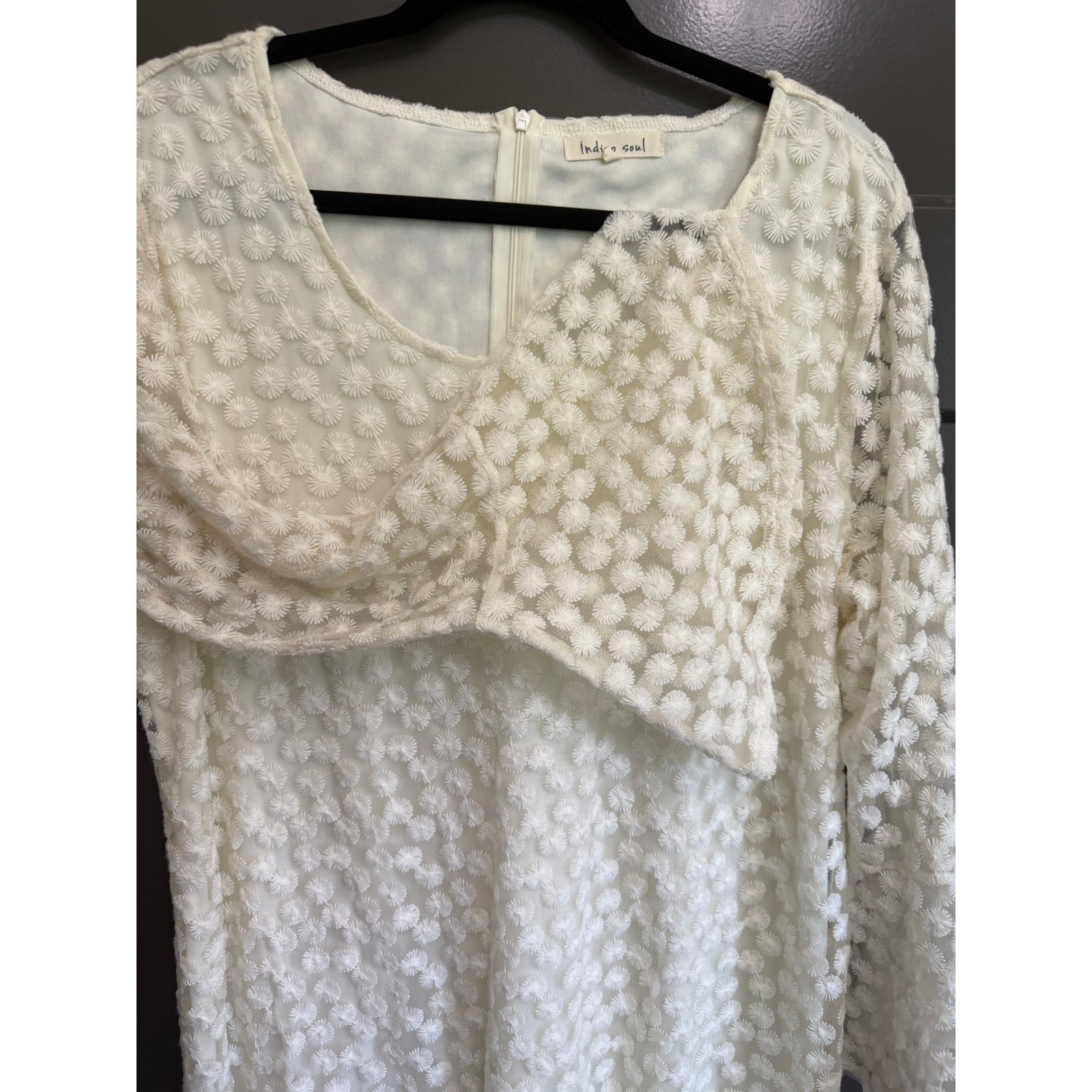 Indigo Soul White Floral Embroidered Mesh Bell Sleeve Fringe Shift Dress XL