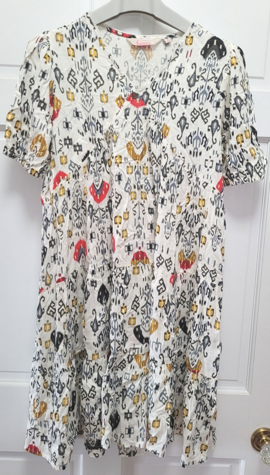 Fusion Women’s 100% Viscose Ikat Print White Short Sleeve Dress – Size Large