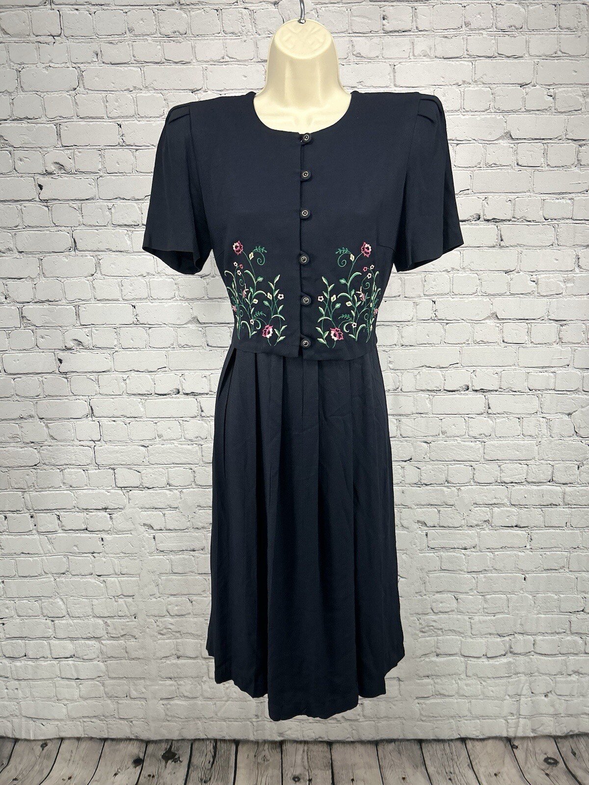 VTG Peri Petites Dark Blue Cottage Core Embroidered Layered Pleated Dress 6