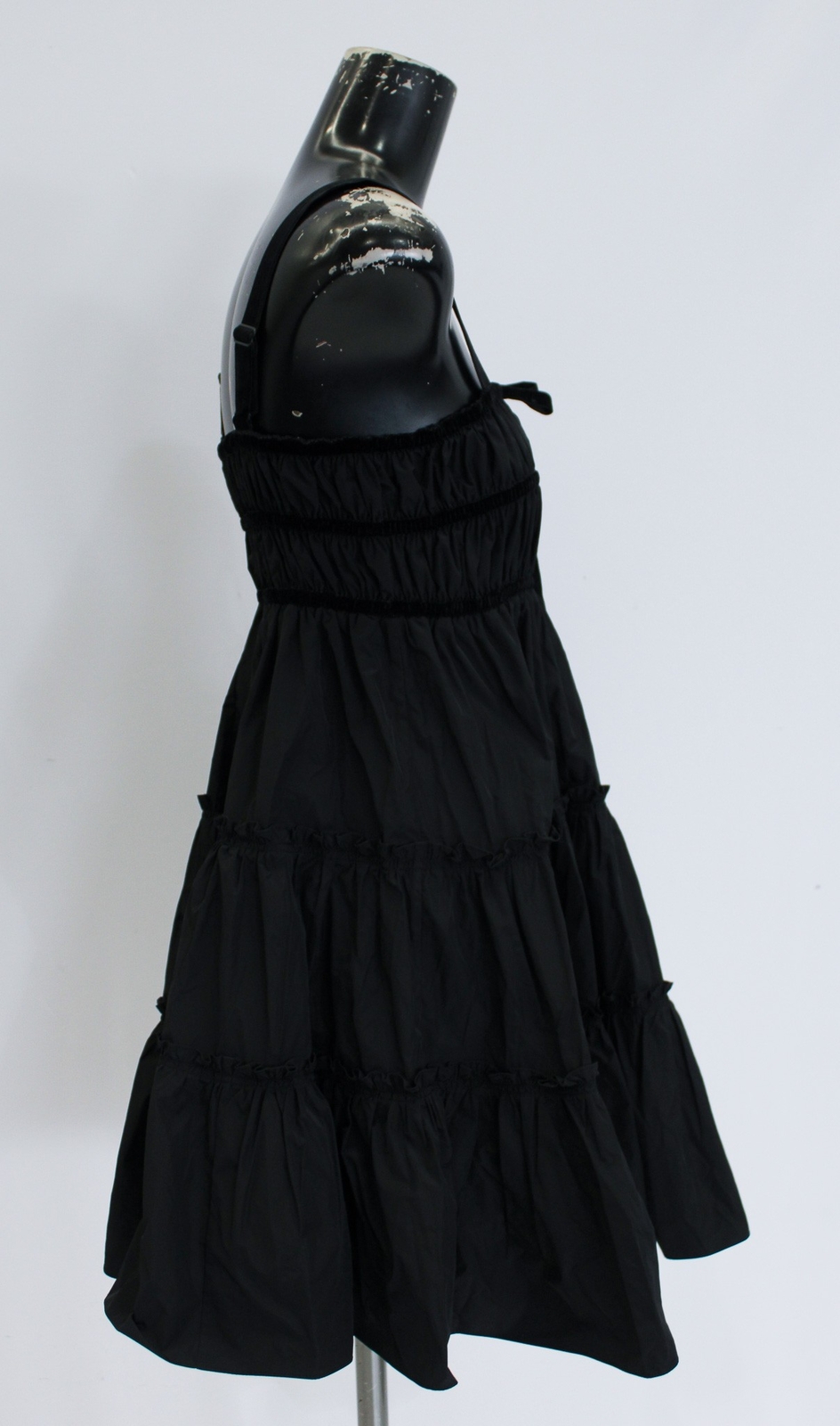 Hunter Bell Women’s Sleeveless Square-Neck Tiered Mini Dress EJ1 Black Medium
