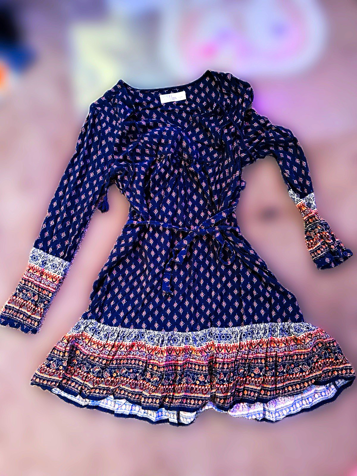 Women’s S Knee length V-Neck long Sleeve Boho A-Line Dress with belt and tassels