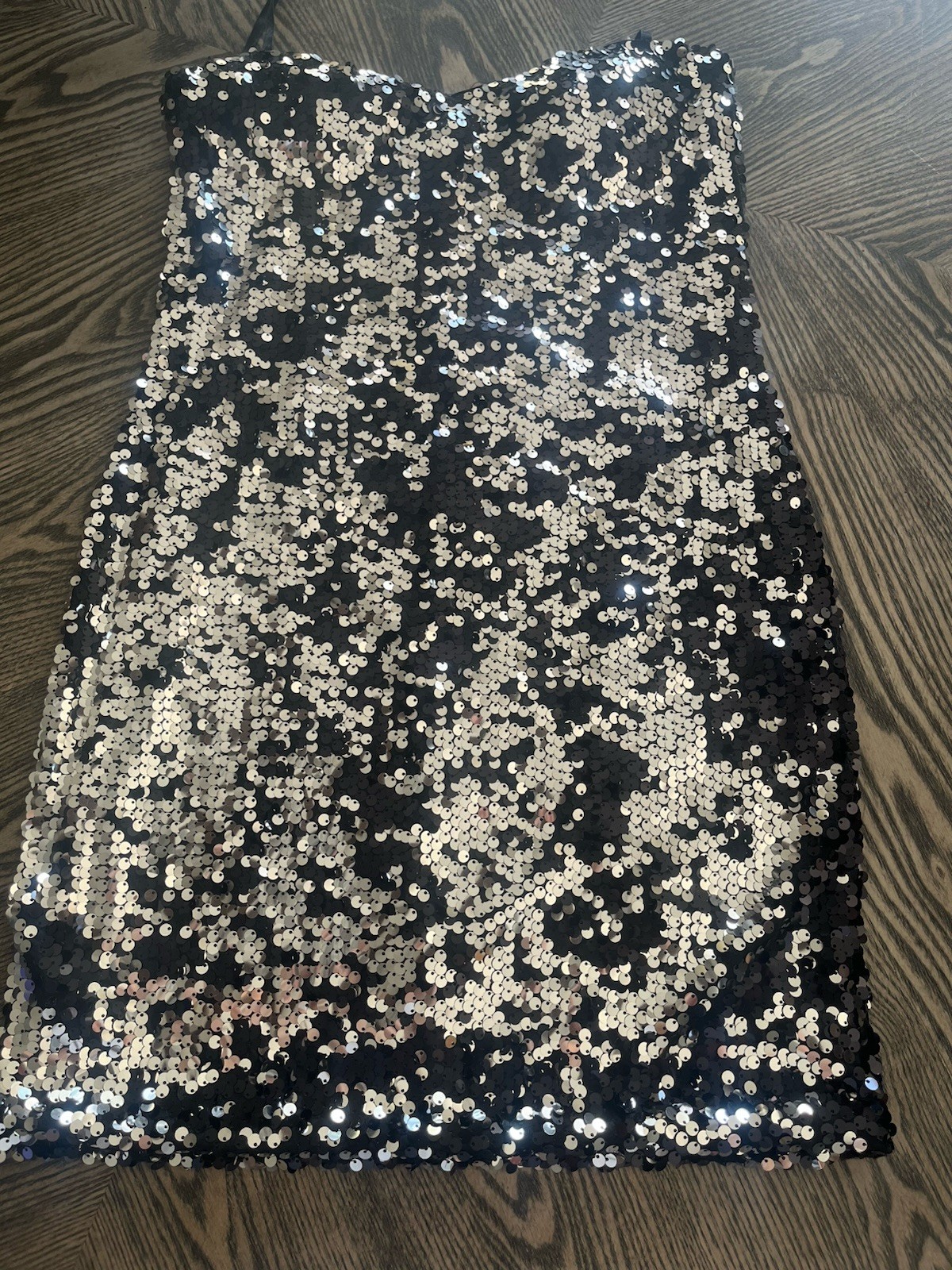 As U Wish Dress Sequins Size Medium Sparkle Strapless Silver and Black Mini ❤️