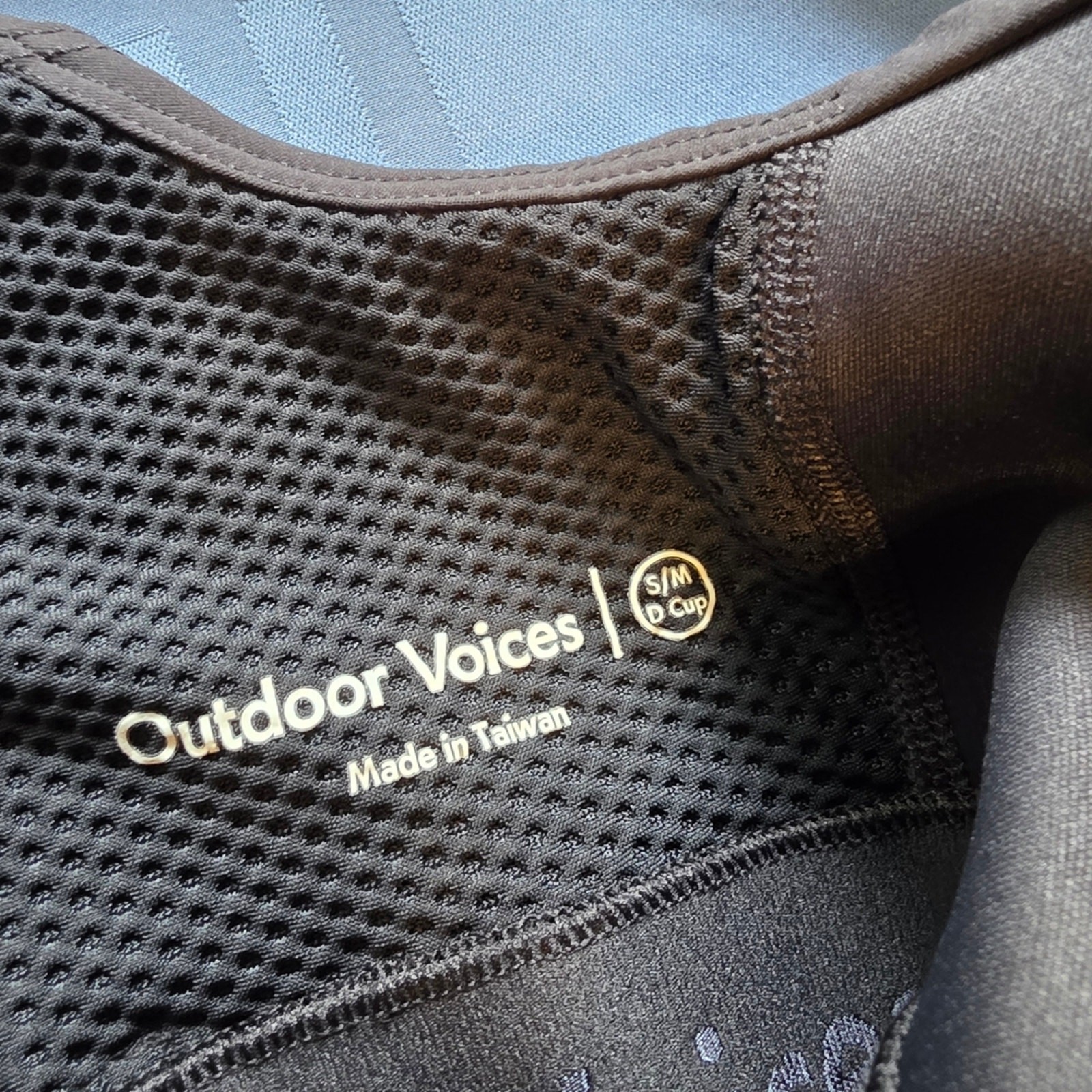 Outdoor Voices S/M D-Cup High Impact Sports Bra Built-In Support Athleisure