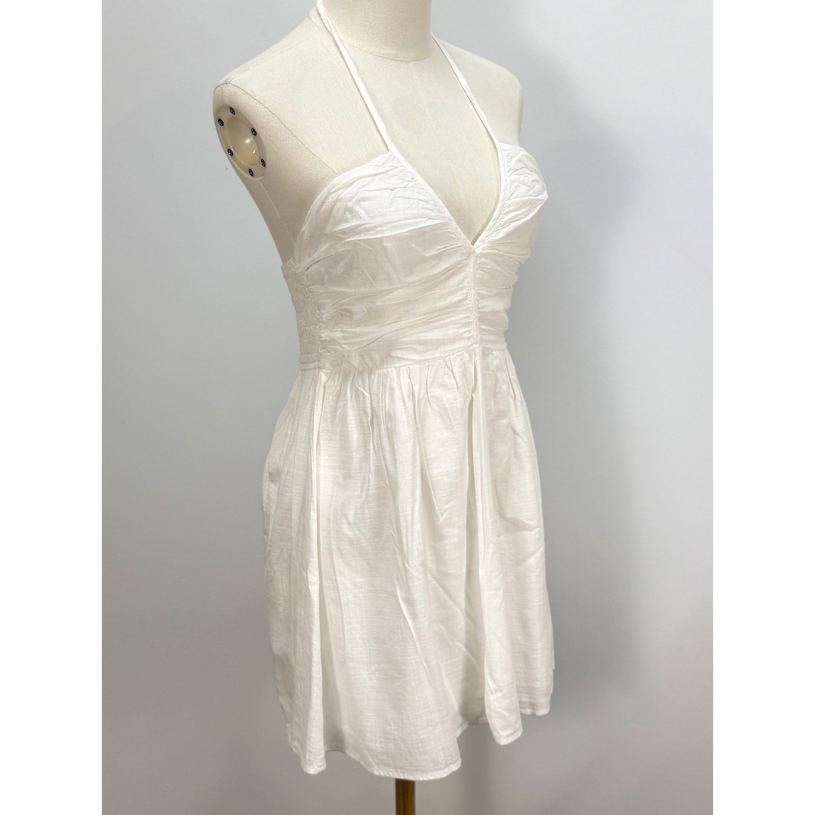 Fab’rik White Halter Mini Dress Ruched Smocked Back Cotton Size S A1516-FAB