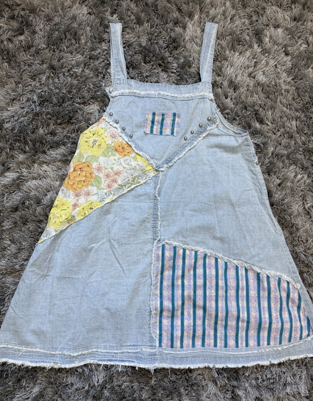 New POL Floral Patchwork Light Denim Jean Summer Dress Sz Small Studded Sold Out