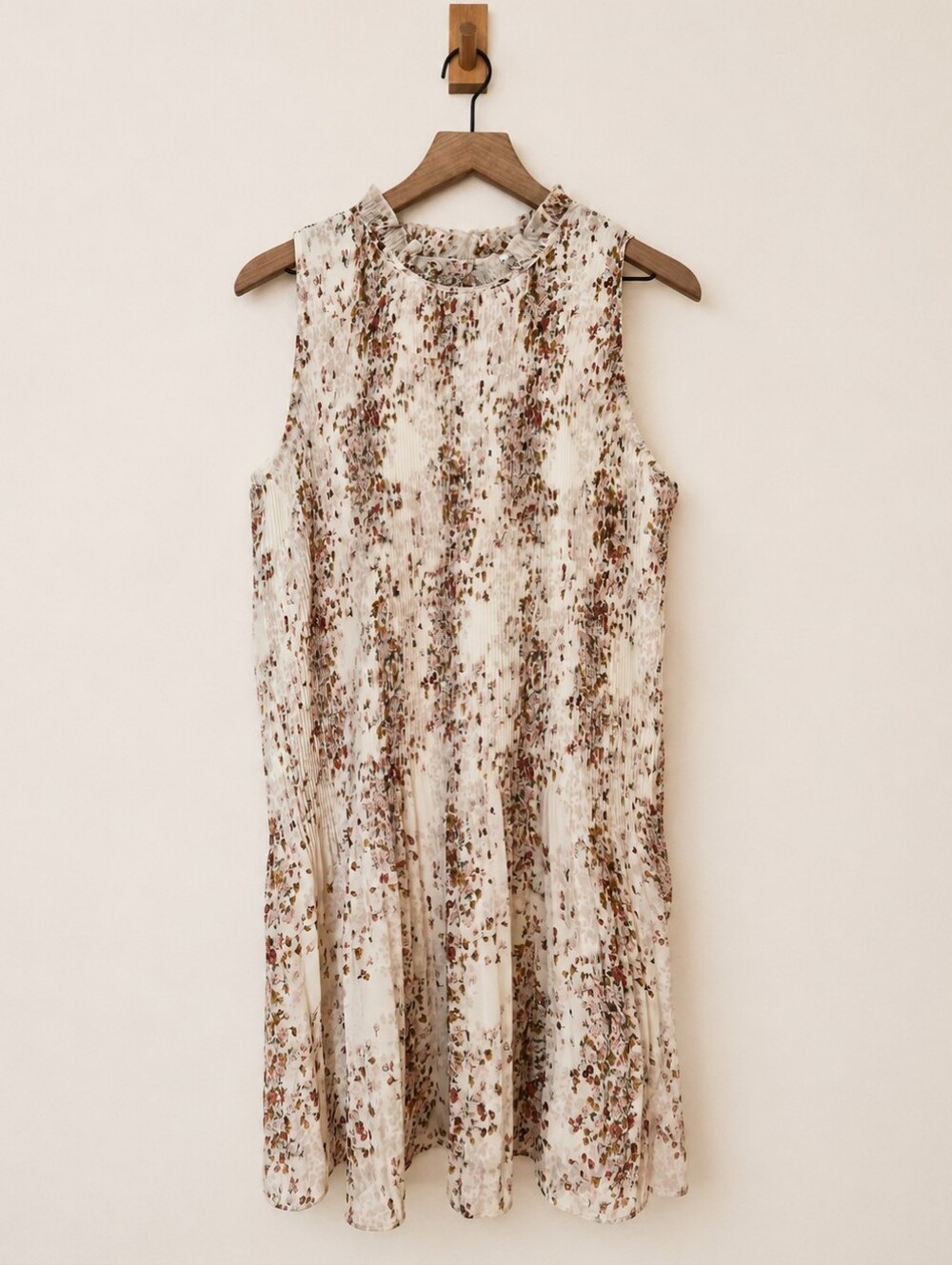 Maison d’Amélie Paris Romantic Floral Pleated Sleeveless Mini Dress XL