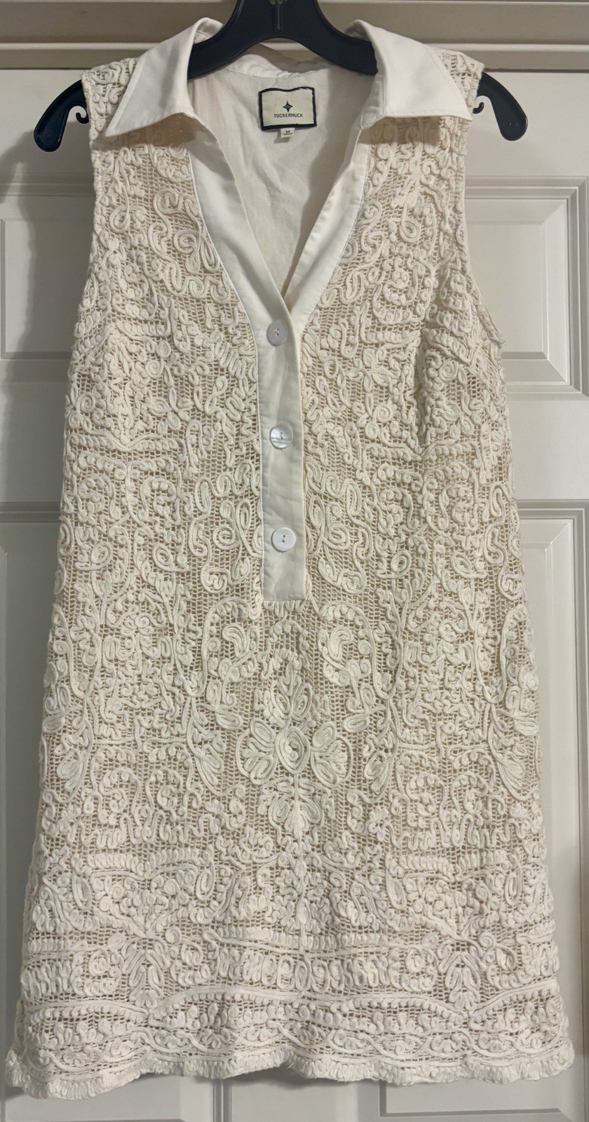 Tuckernuck Tan Lace Collared Coastal Preppy Old Money Quiet Luxury Size M