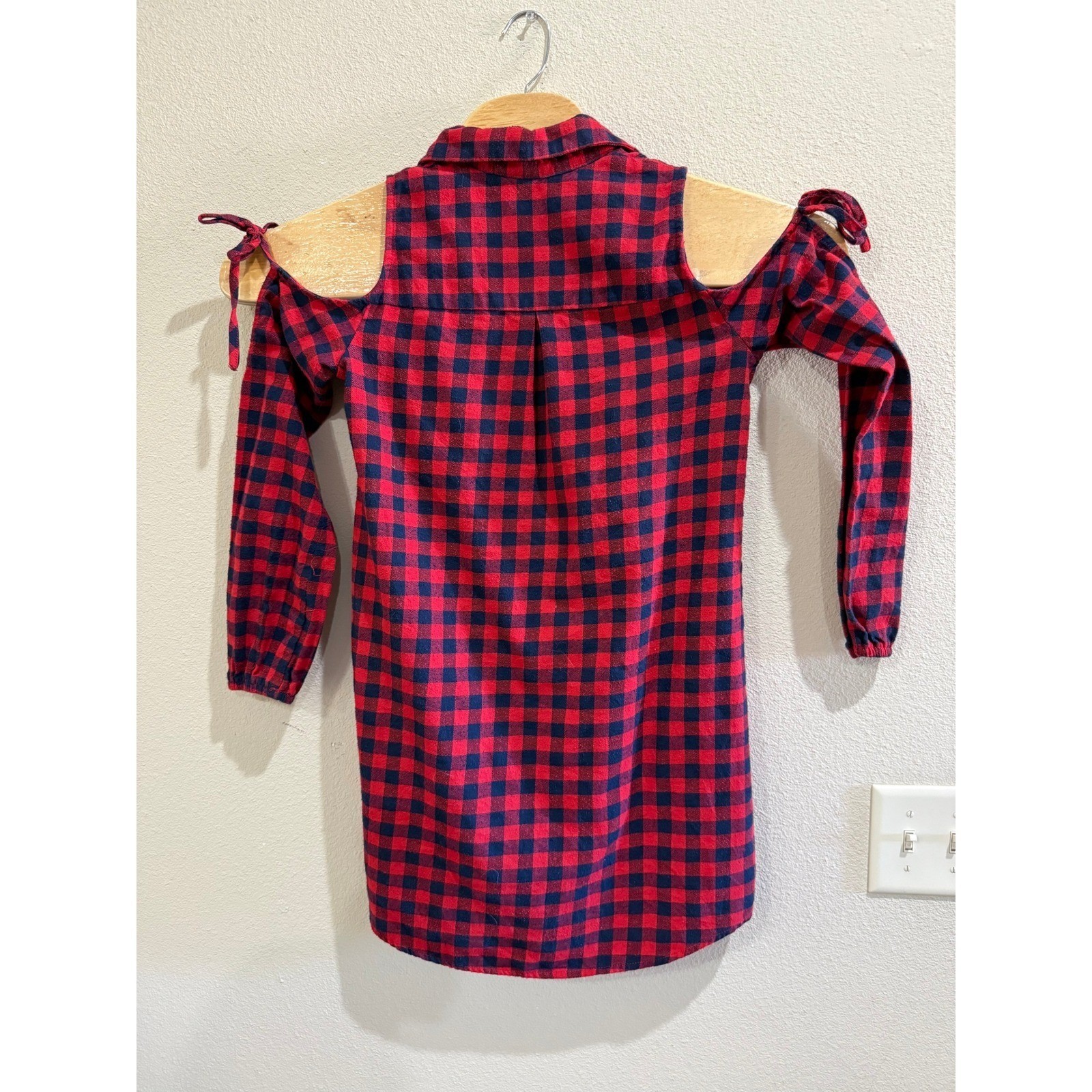 Sky and Sparrow Red Plaid Dress Collared Button Down Long Sleeve Cold Shoulder S