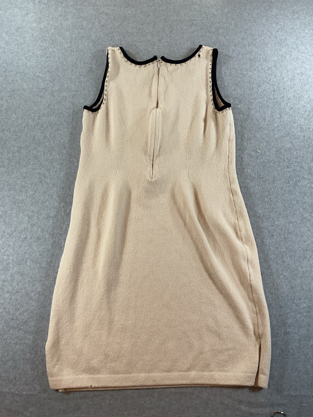 St. John Collection Beige Knit Sheath Dress Pearl Trim Sleeveless Size 8 J1