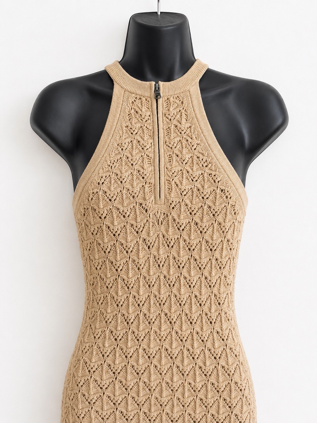 Alice + Olivia Pointelle Knit Halterneck Maxi Dress Beige Oatmeal Size S UK 8 10
