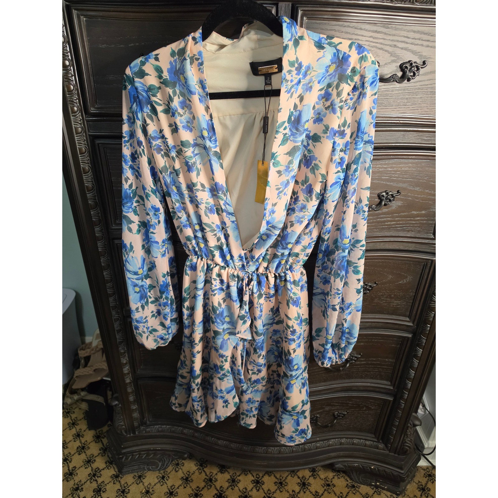 Alexia Admor Floral Mini Dress Peach Blue V-Neck Long Sleeve Ruffle Size 2 NWT