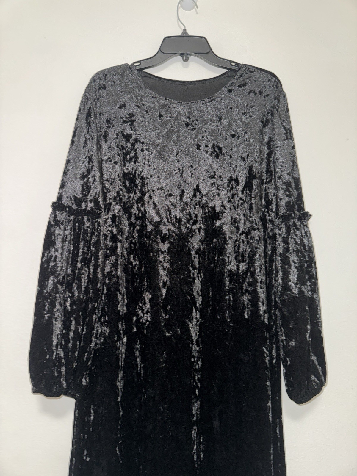 Over Size autumn & winter solid color velvet slim long sleeve black Dress (L/XL)