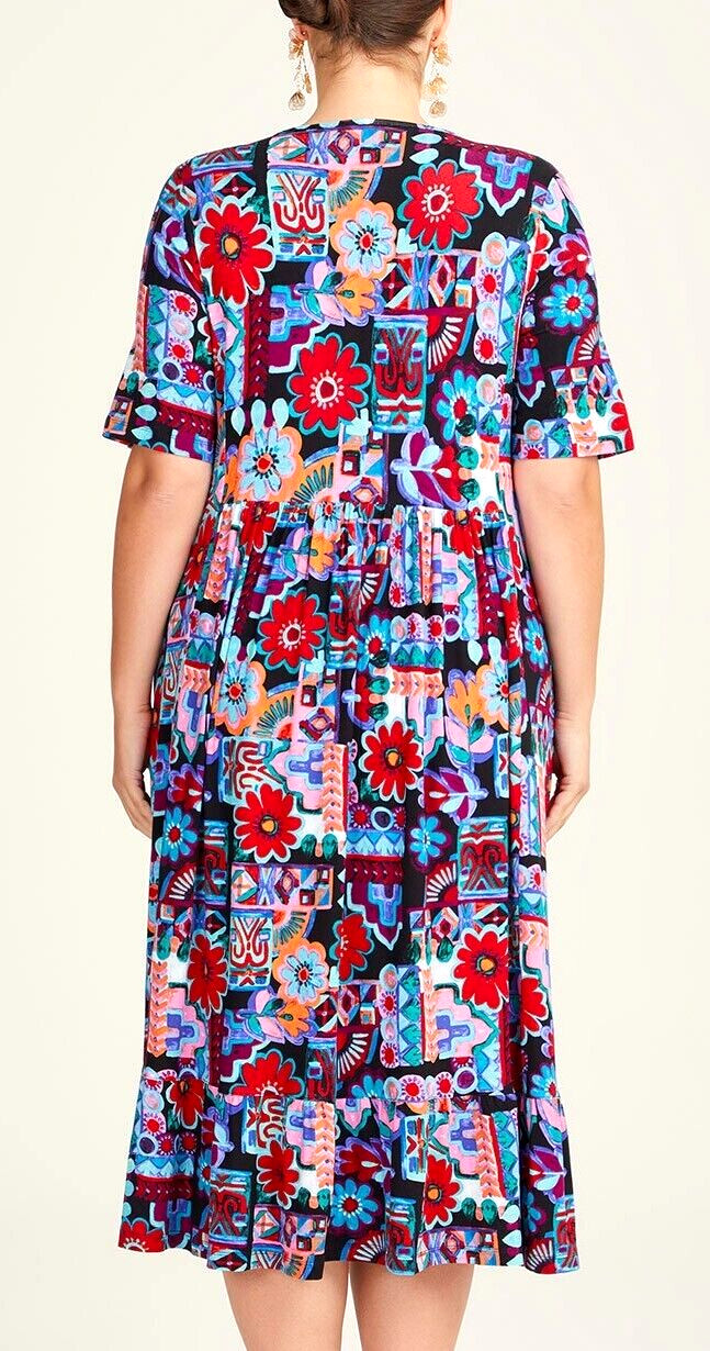 TS TAKING SHAPE plus size S-M / 18 Natural Portofino Dress colourful stretch NWT
