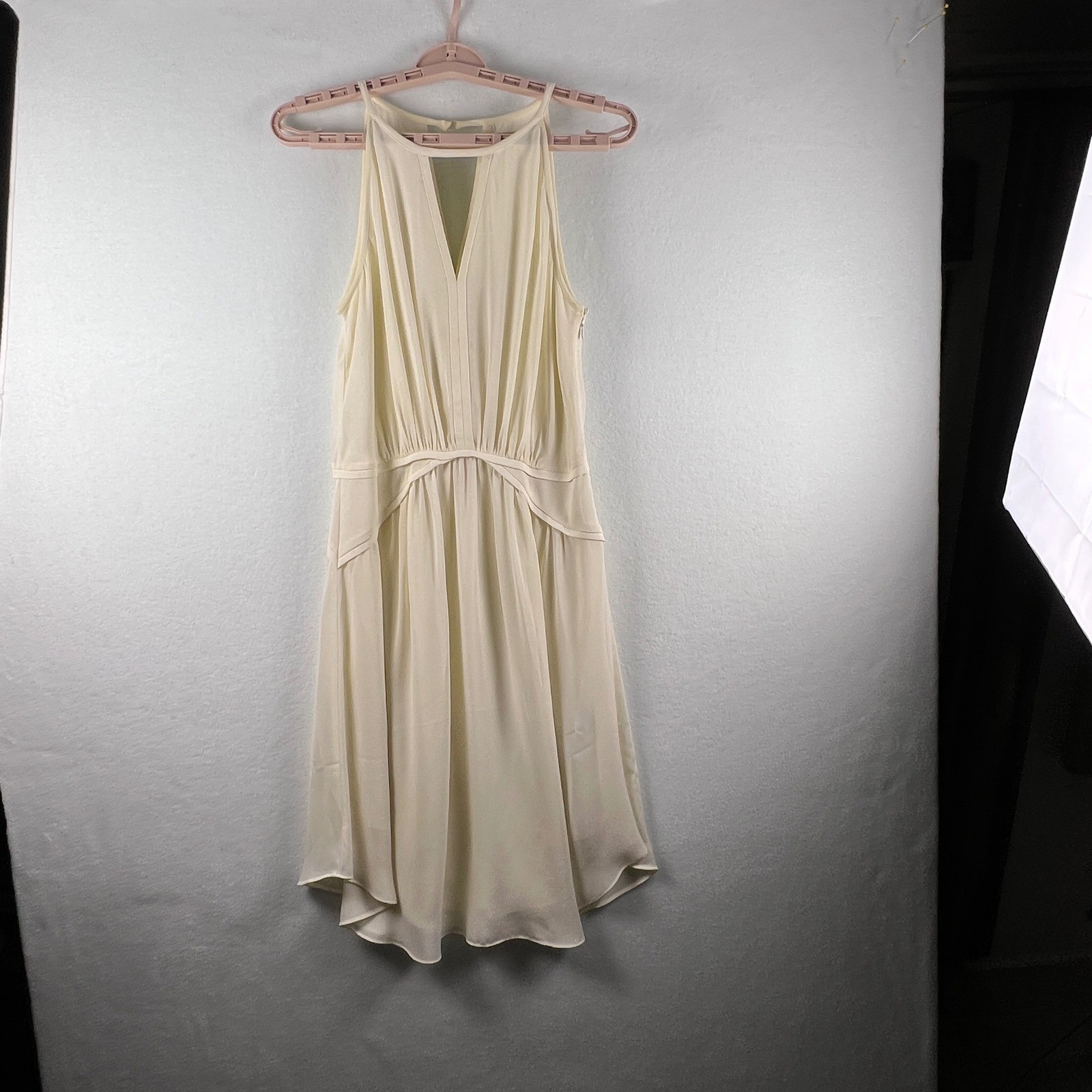 Banana Republic Womens Ivory Pleated Halter V-Neck Cocktail Dress Size 8 Cream