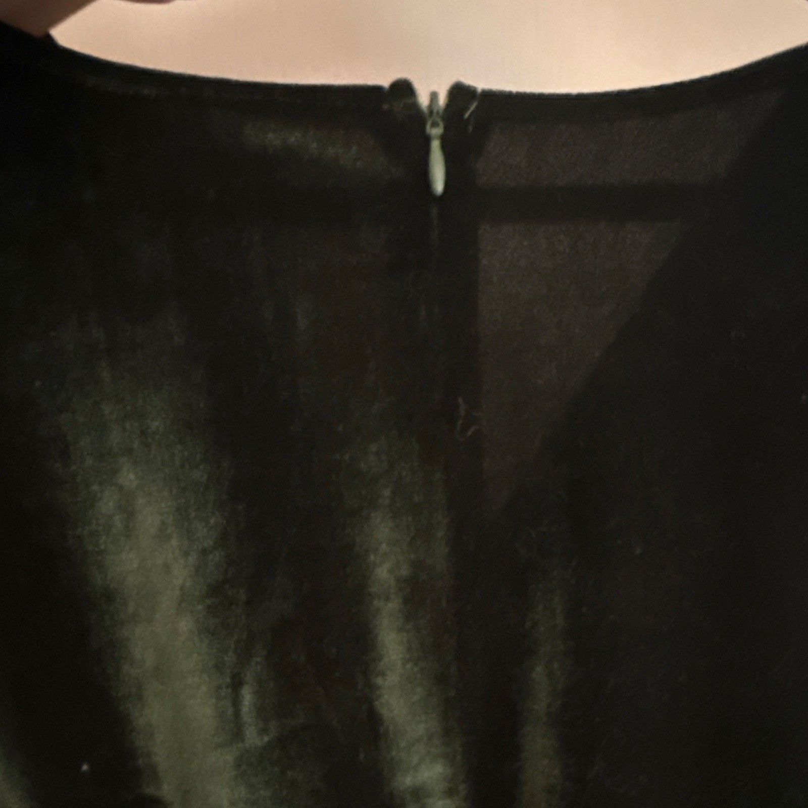 Retro Stage Green 1940s Deep V-Neck Pearl Velvet Dress