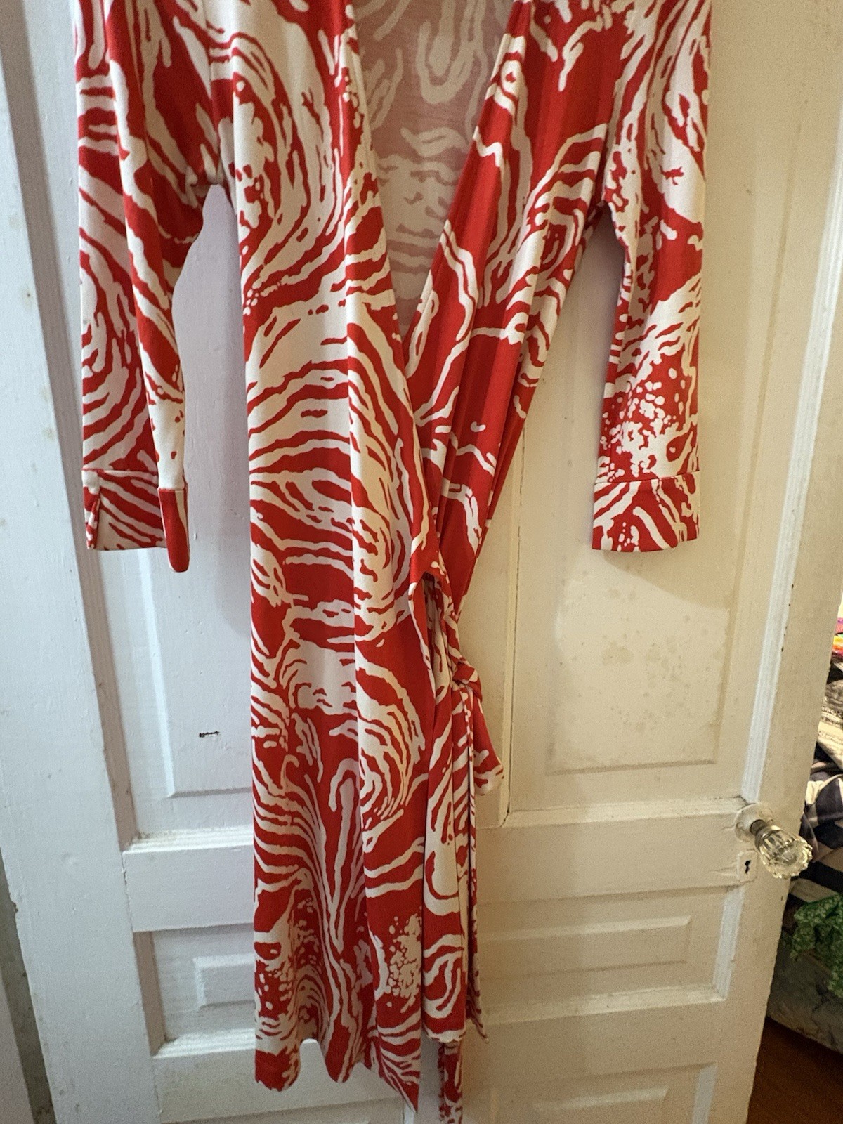 Diane von Furstenberg Vintage Red/White Abstract Silk Jersey Wrap Dress V-Neck 8