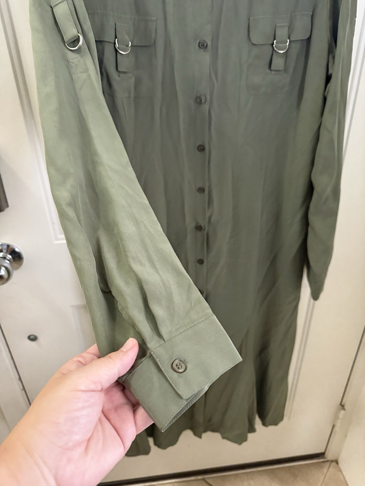 Spiegel Green Silk Solid Collared Button-Front Shirt Dress Long Sleeve Midi 16