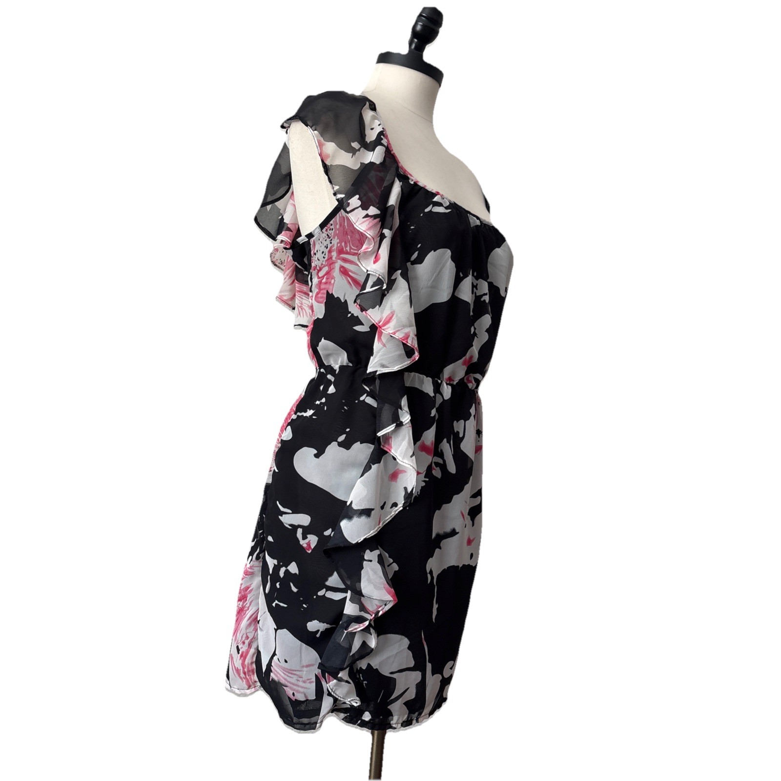 EUC **RUE 21** Fully Lined Layered Dess Size L 100% black Floral Ruffle girly L
