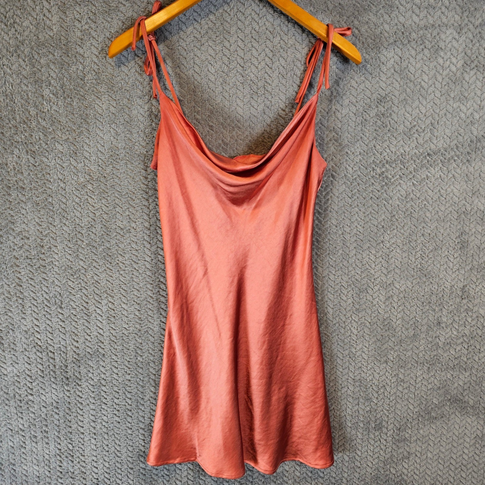 Chic Bodycon Rust Orange Satin Cowl Neck Tie Shoulder Mini Slip Dress S Clubwear