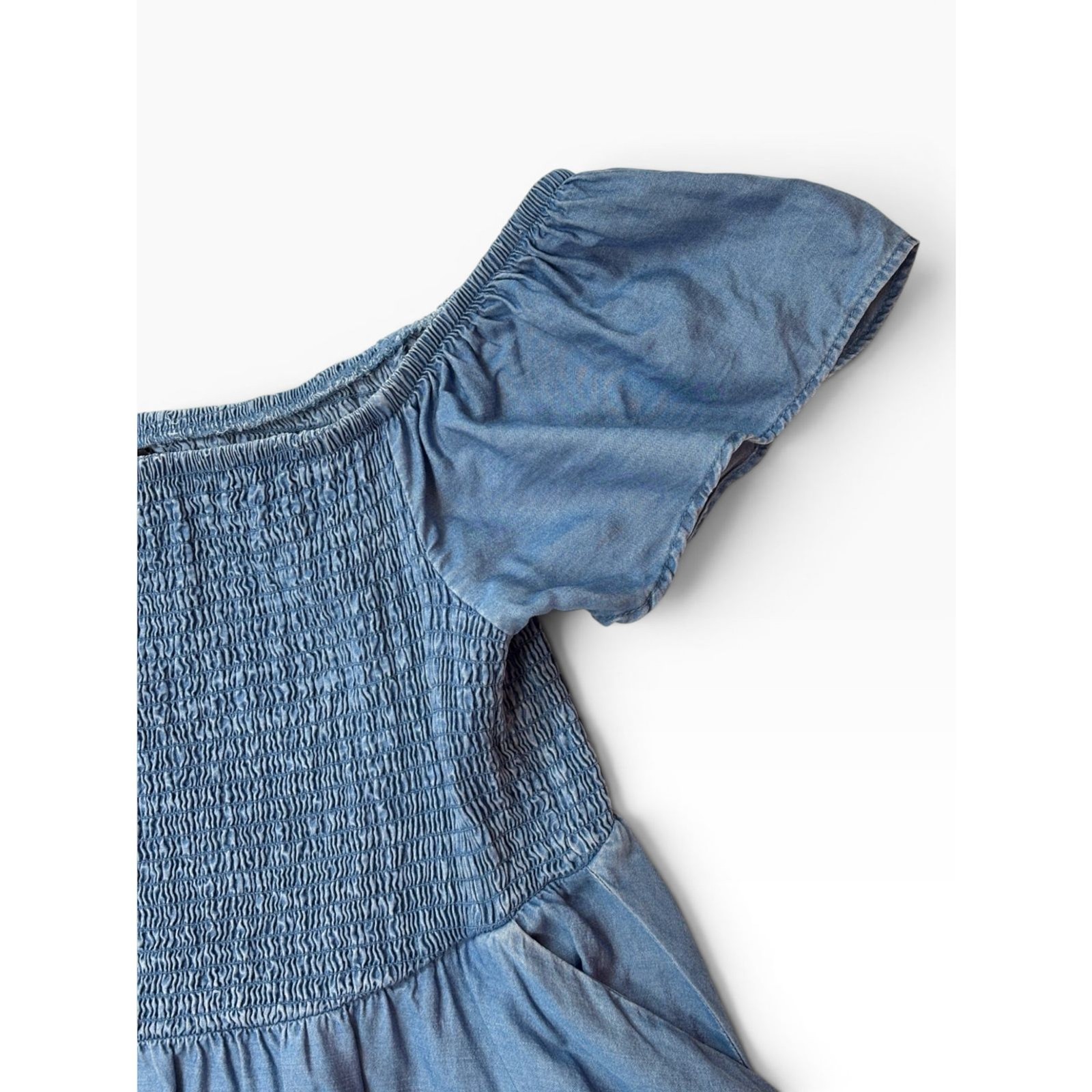 Torrid Chambray Smocked Off Shoulder Dress Women’s Size 00 Blue Lyocell Sz 10