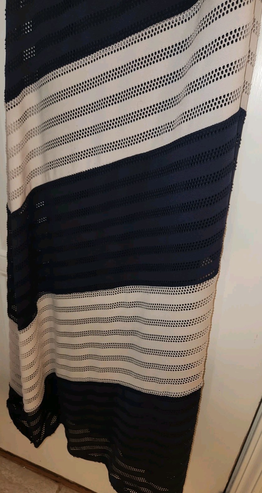 Beige by ECI Navy/White Sleeveless Colorblock Maxi Dress, M – MSRP $100