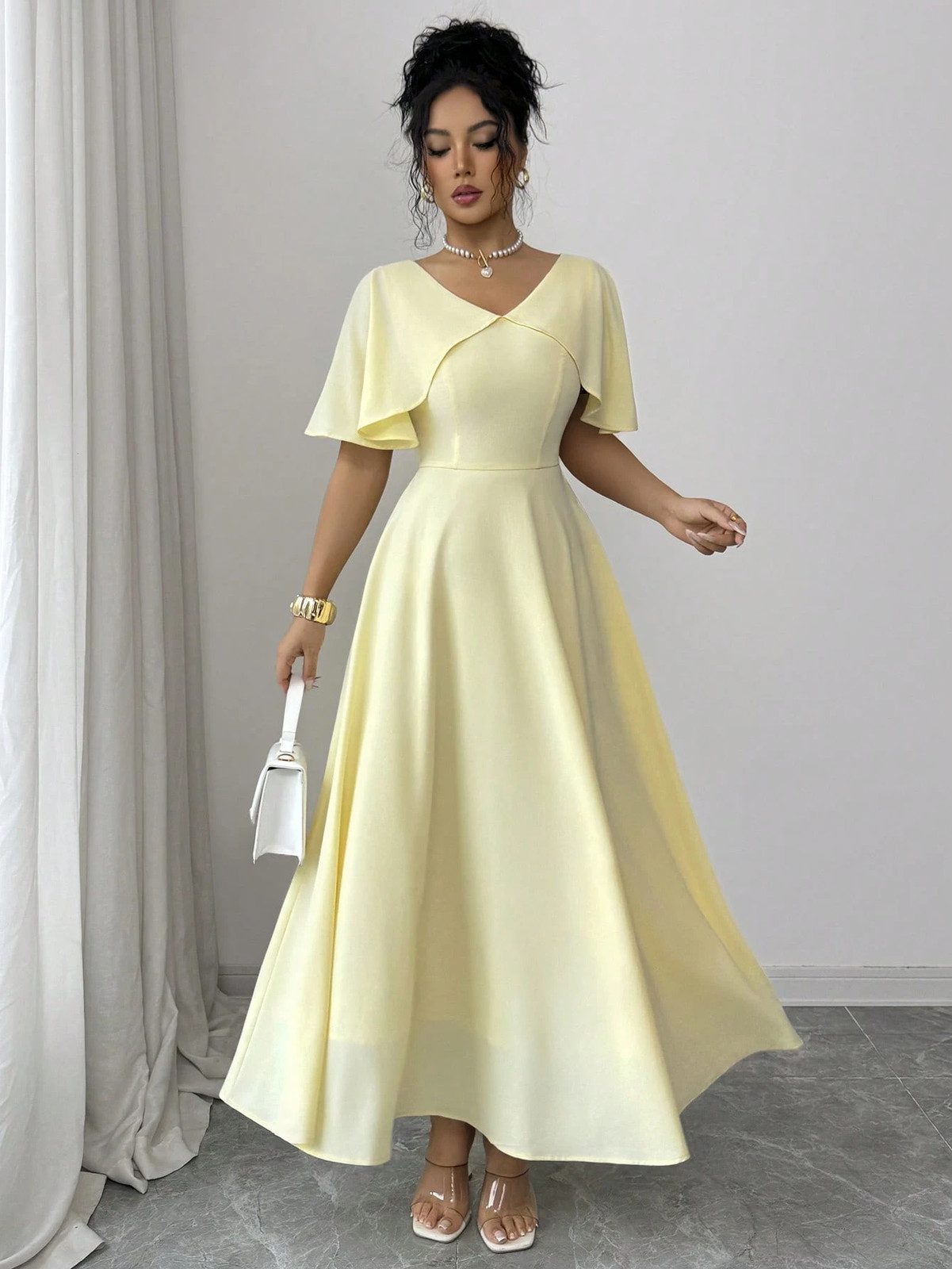 Elegant A Line V Neck Dress in Light Yellow