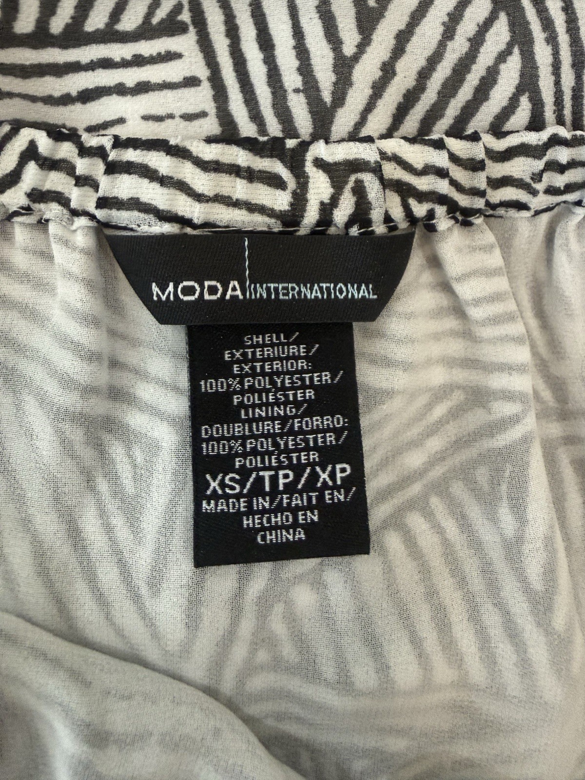 Moda International Geometric Print Ruffle Sundress in Black/White SizeXs