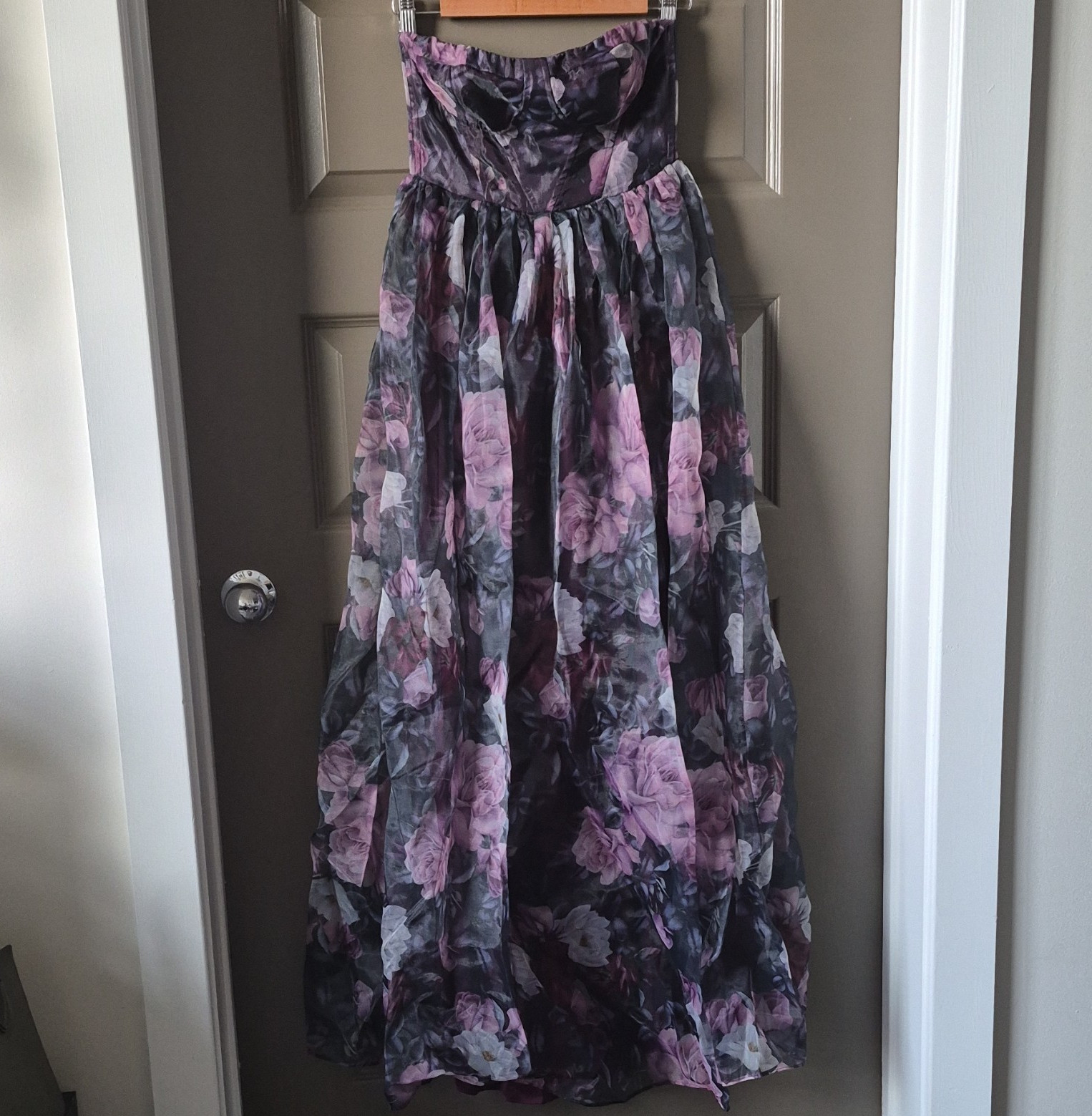 Lulu’s Strapless Sweetheart Floral Organza Maxi Dress XS Purple/Gray/Pink Zip