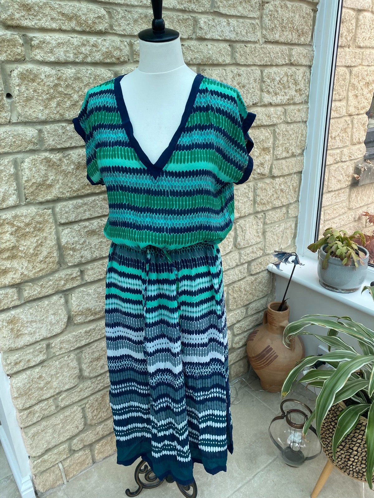 One Season Australia Blue Green Viscose Dress size M