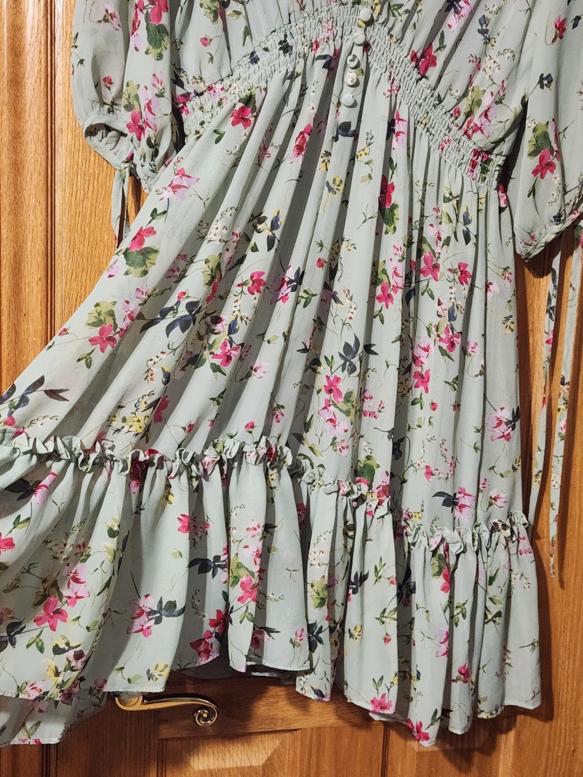 Taylor Sage Green Floral Smocked Tiered Dress sz16 Boho Romantic Sheer Garden