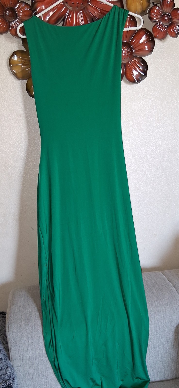 NWT Women’s Emerald Green Solid Ruched Sleeveless Long Maxi Elegant Dress Size M