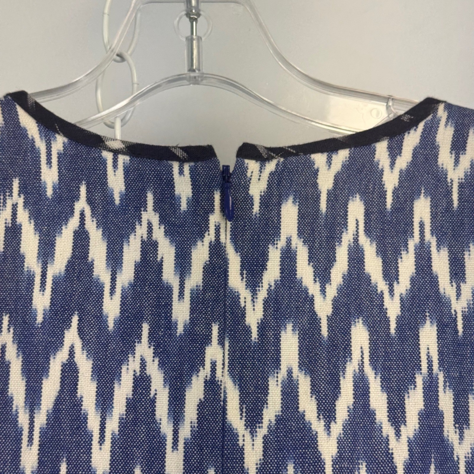 J.Crew Blue White Ikat Chevron Cotton Shift Dress Split Neck Womens 2 RN77388
