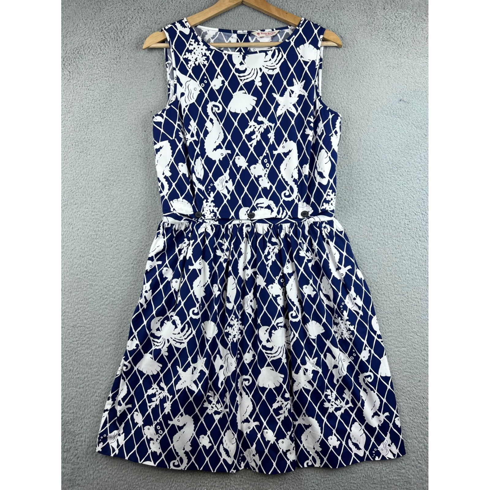 Brooks Brothers Red Fleece Navy Blue White Nautical Sea Life Seahorse Dress 8