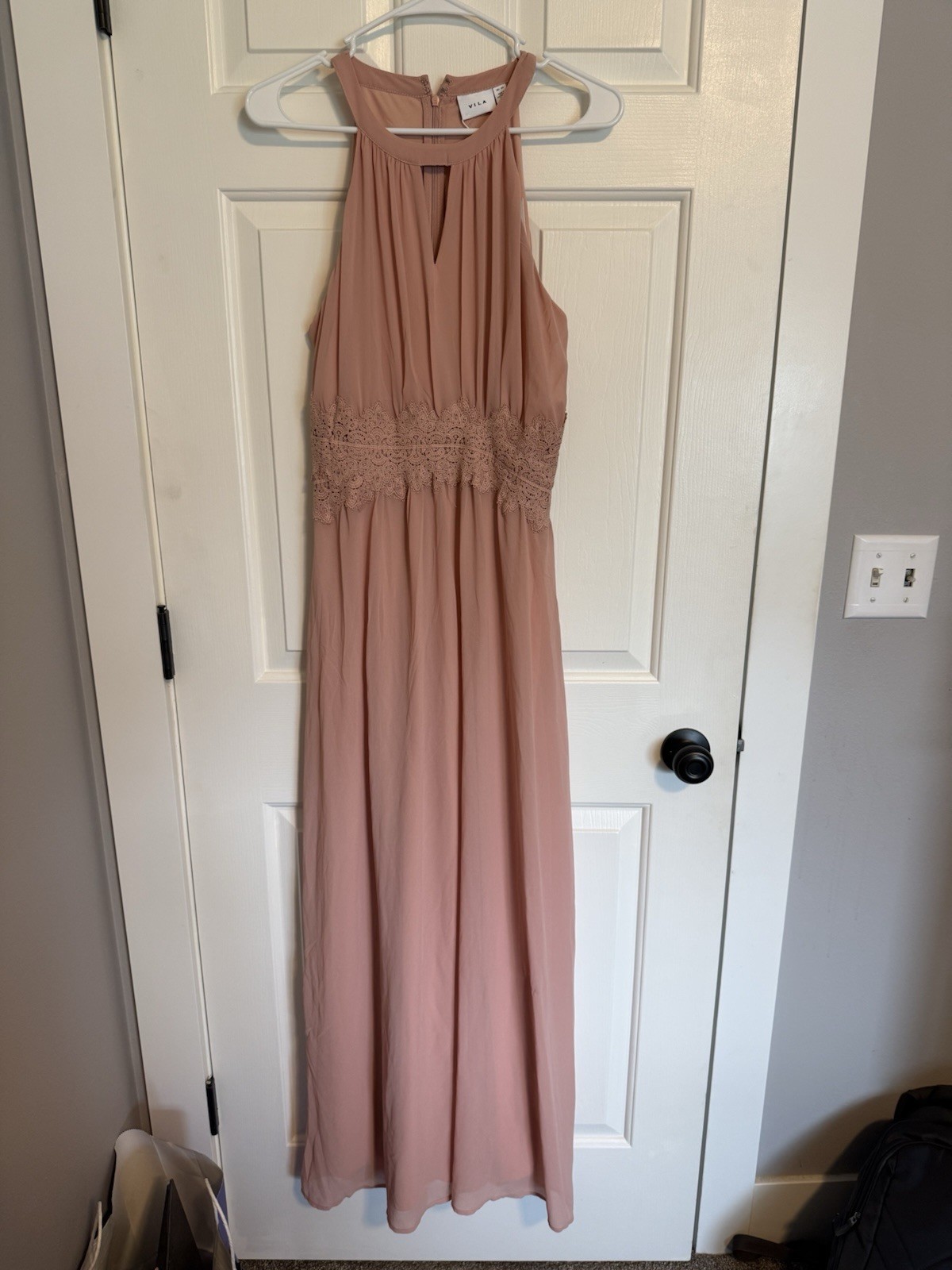VILA Pink Halter Neck Chiffon Maxi Dress Lace Waist Zip Closure EU 40