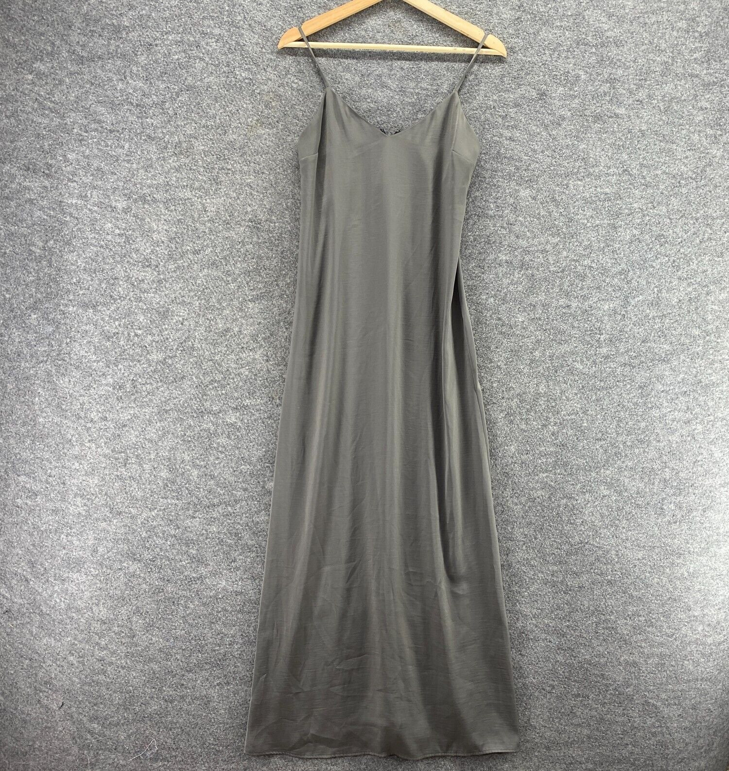 Forever 21 Dress Women XS Gray Maxi Long Sleeveless Zipper V-Neck Solid