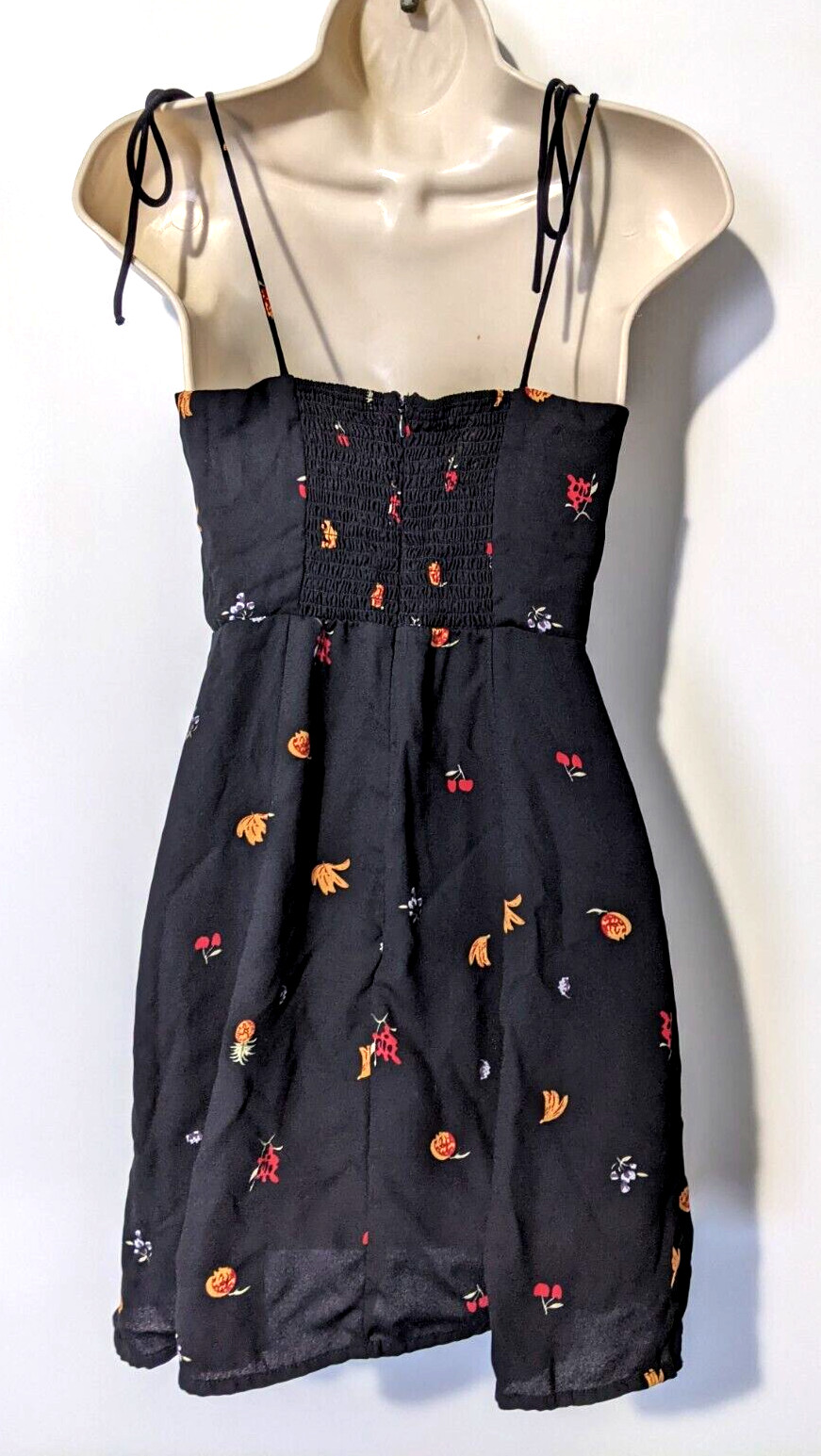 NLW Women’s Fruit Pattern Strap Mini Dress Sz Medium 100% Poly Back Zip EUC